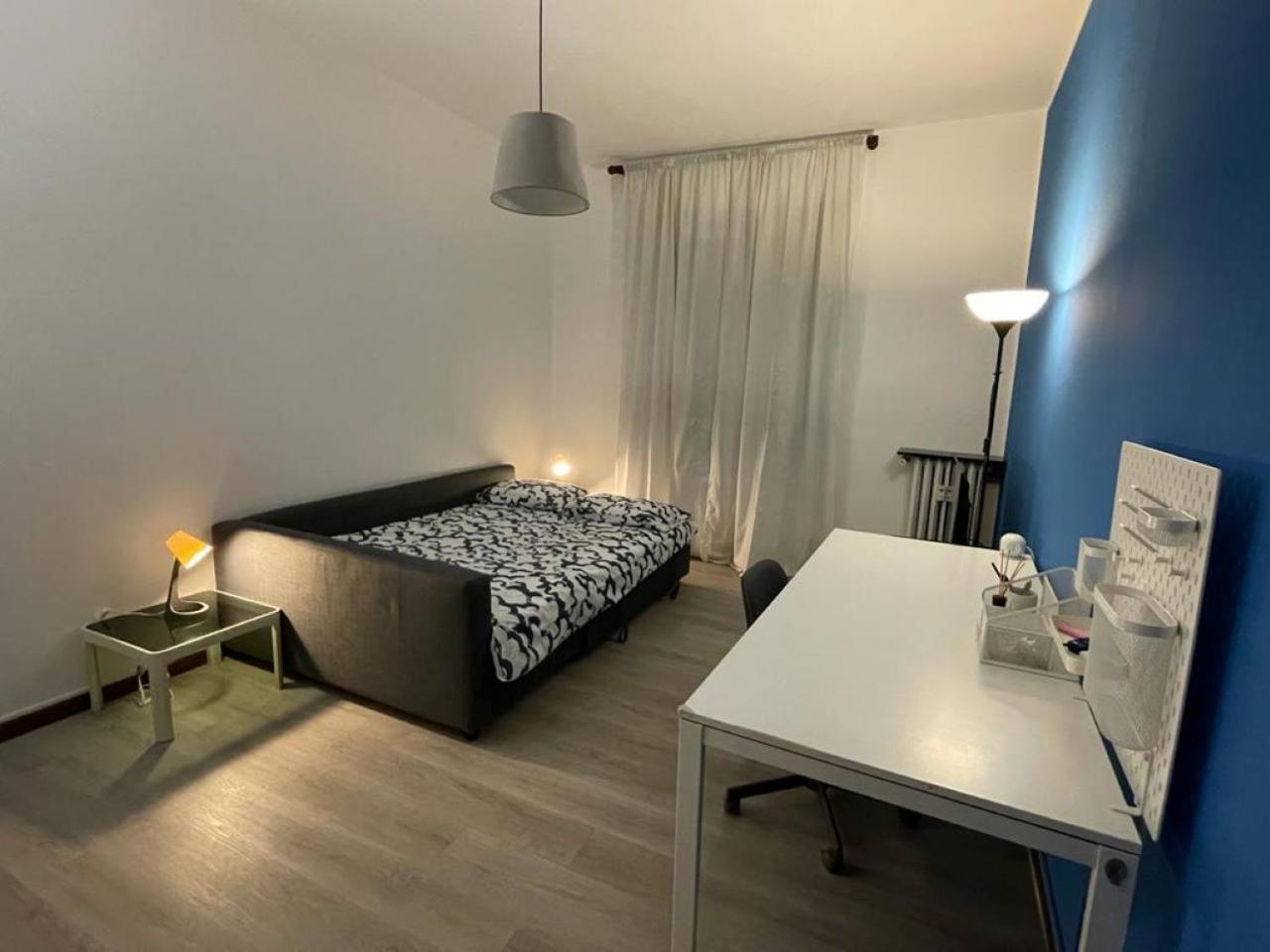 Da Me - Ampio Con 2 Da Letto Milano