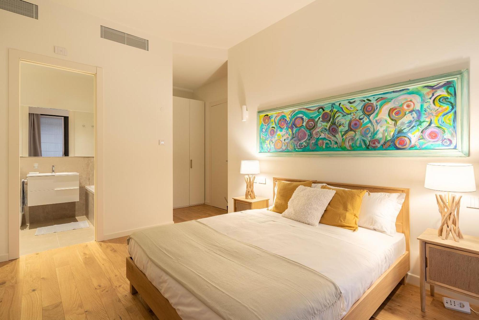 Santa Tecla Living Washington Building * Milan