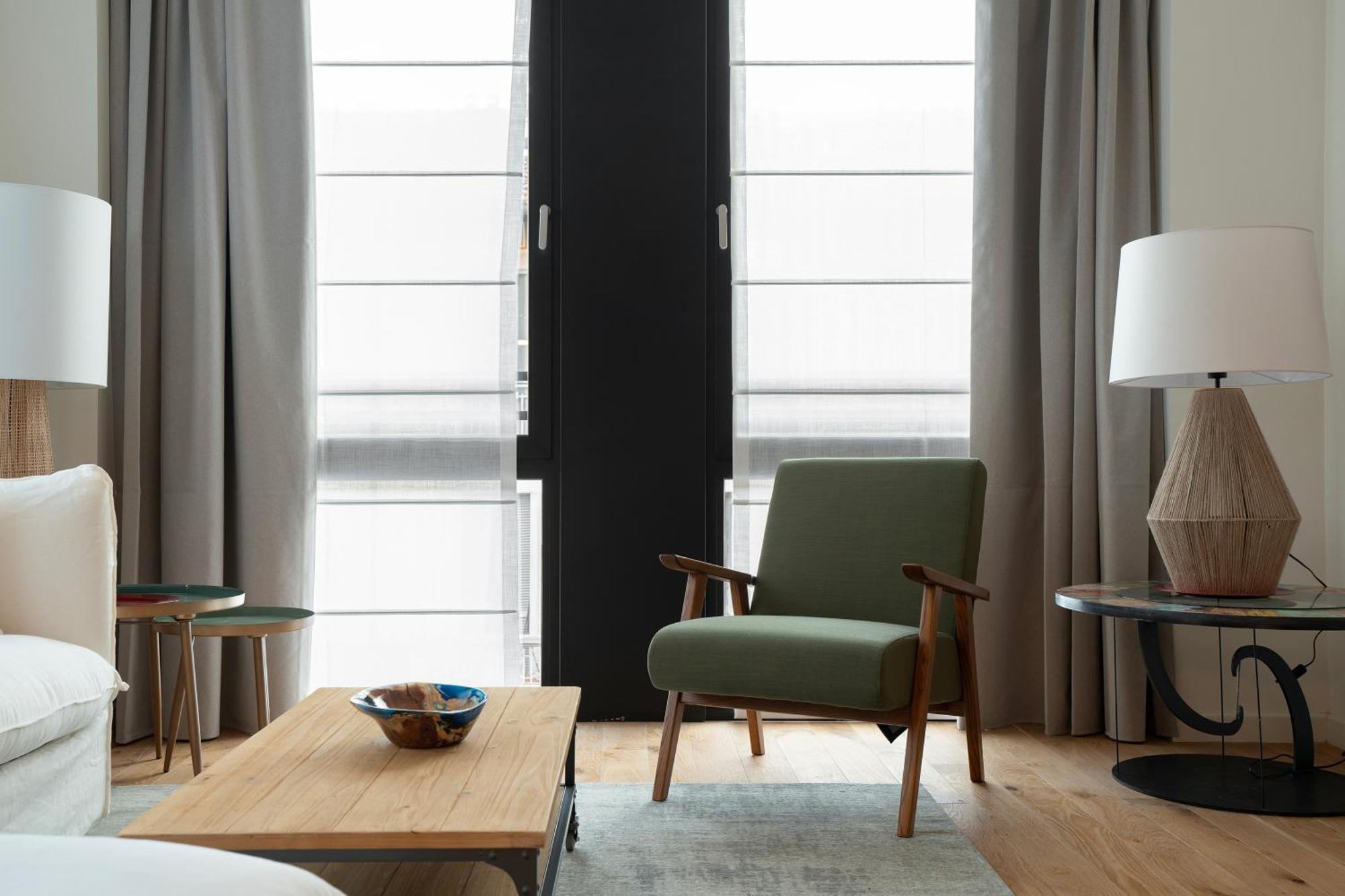 Santa Tecla Living Washington Building Apartment *