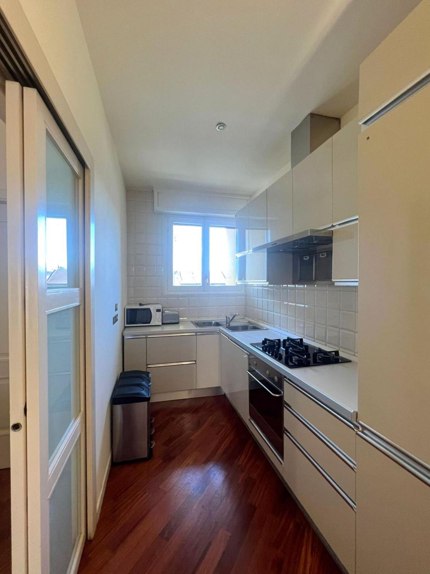 Accomodo Mip44 Porta Vittoria Leilighet *