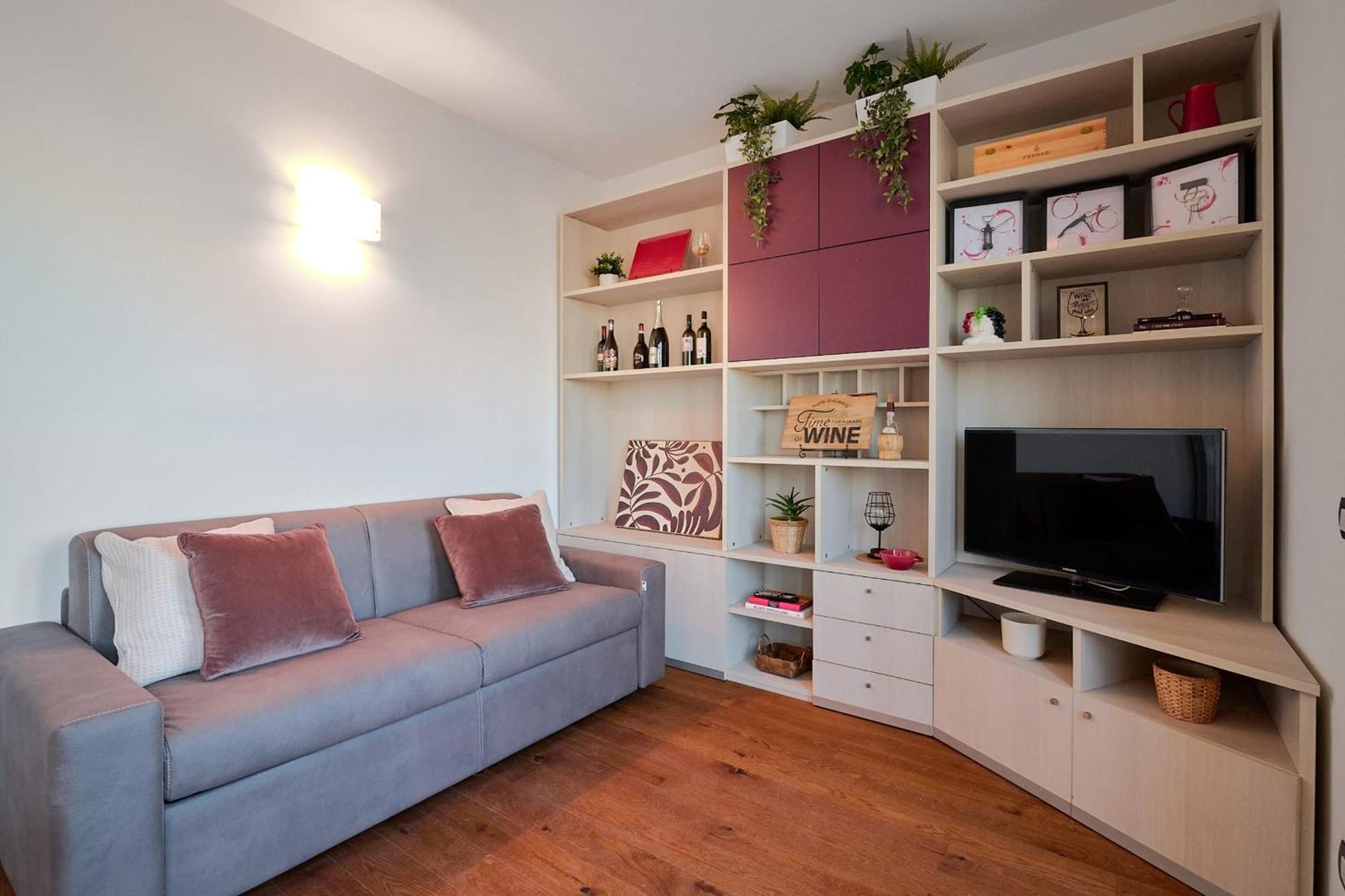 5-days In Apartment