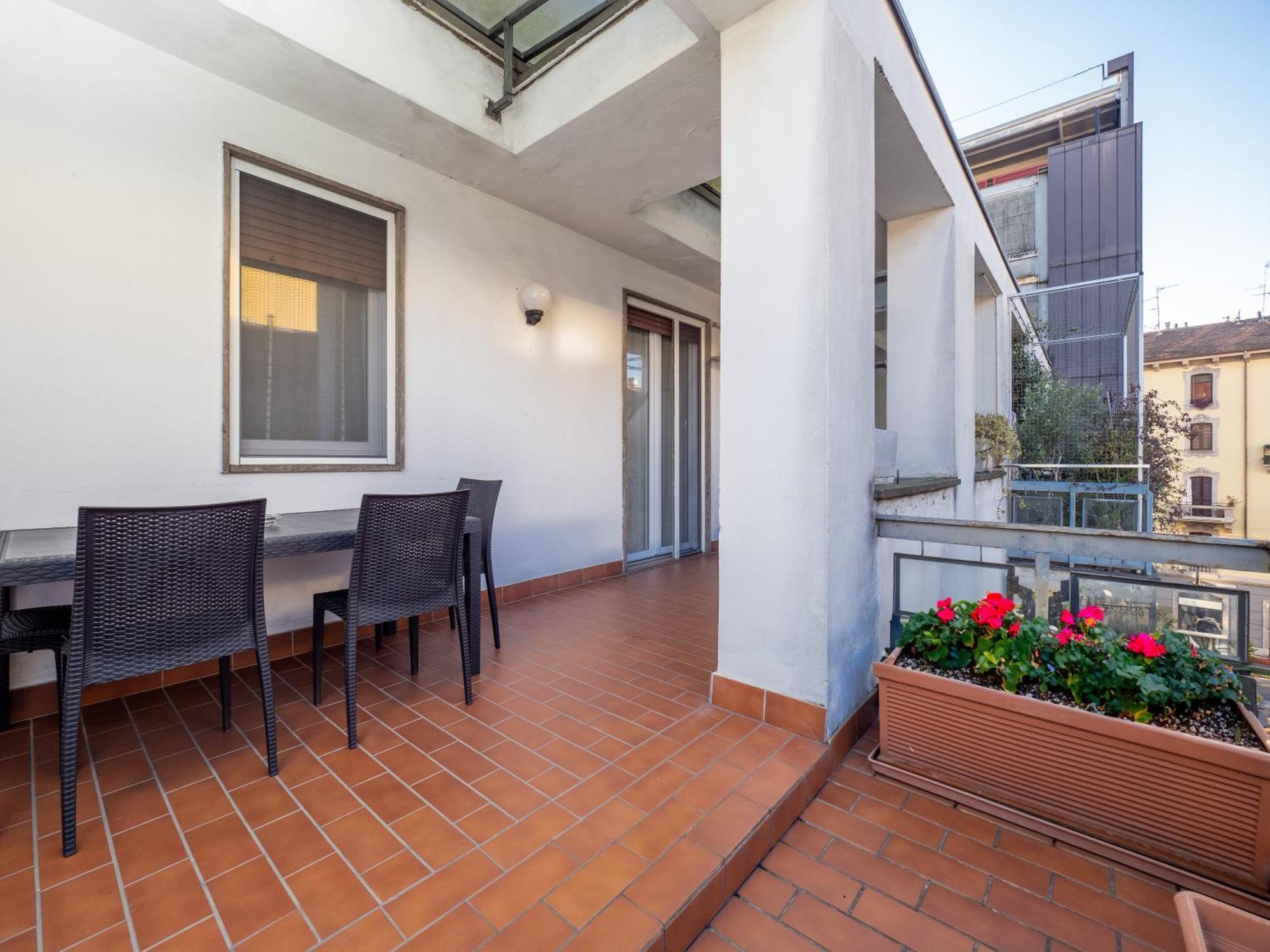 Flat In Center With Terrace, Near Garibaldi Fs Appartement