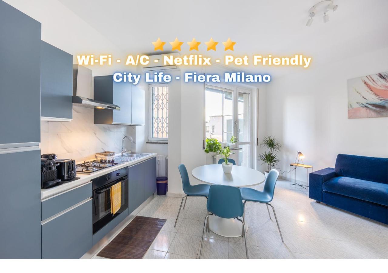 City Life - Fiera Strategic Flat - A/c & Wi-fi * Milano