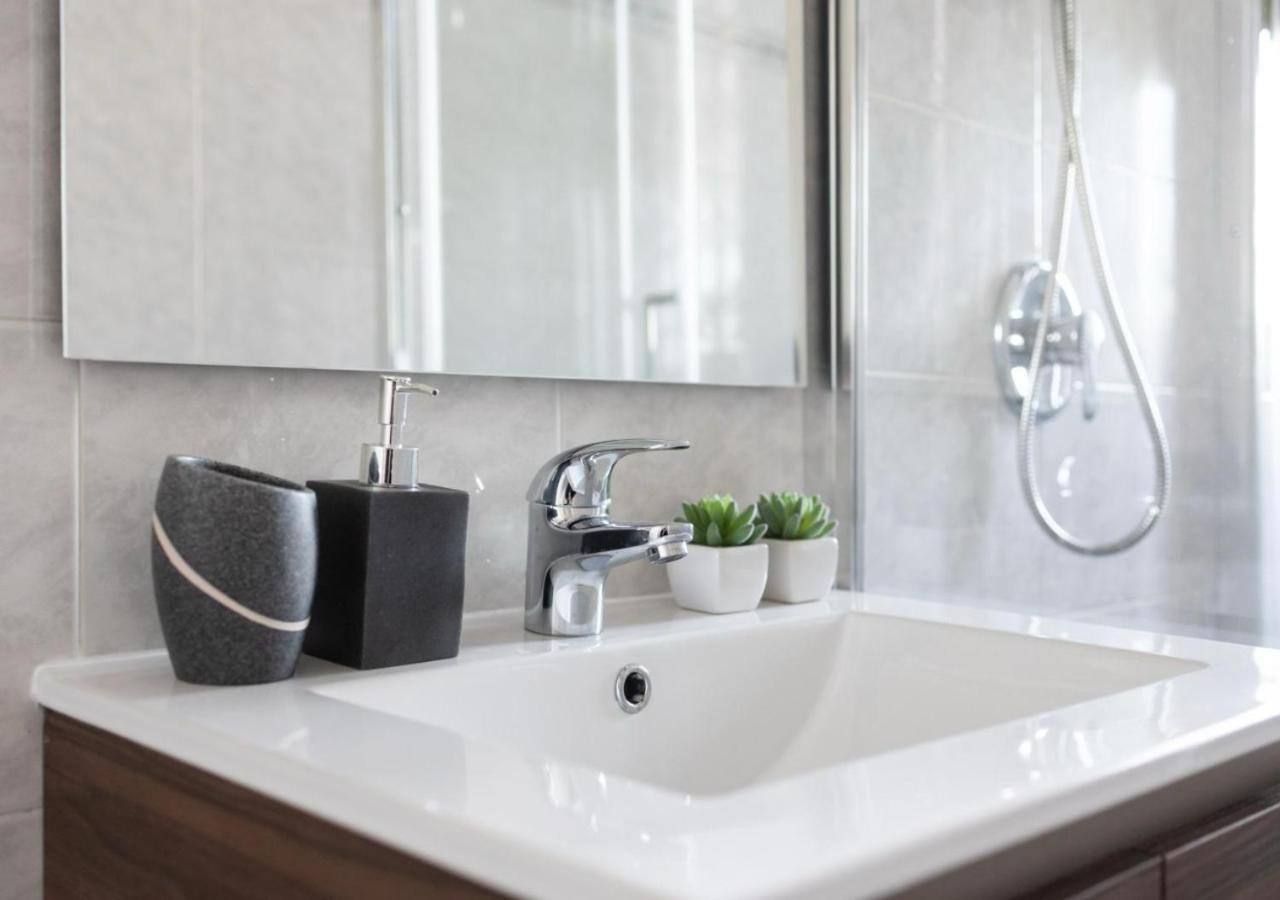City Life - Fiera Strategic Flat - A/c & Wi-fi * Milano