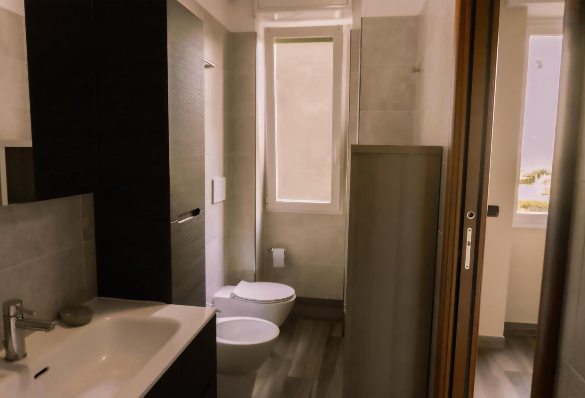 Appartamento Prestigioso In Zona Tortona - Solari Milano