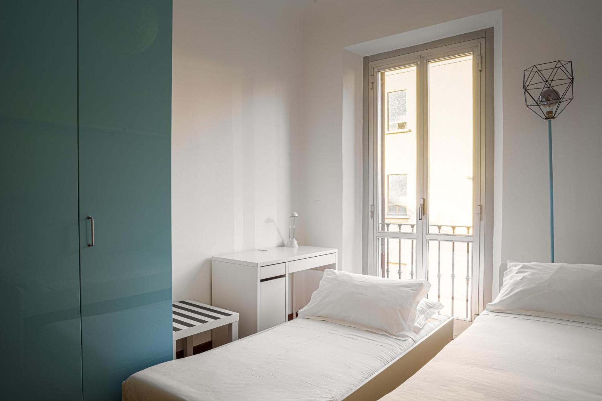 Accomodo Miq41 Quadrivano * Mailand