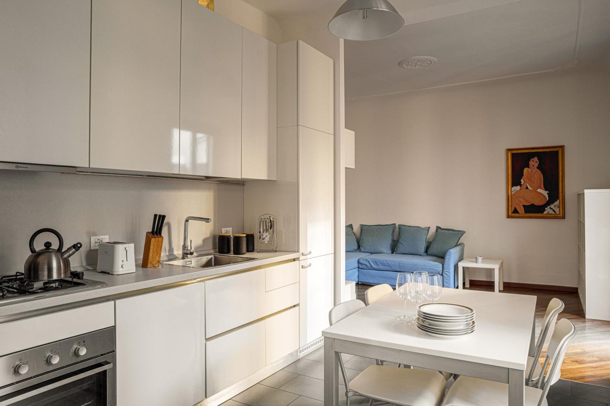 Accomodo Miq41 Quadrivano Mailand