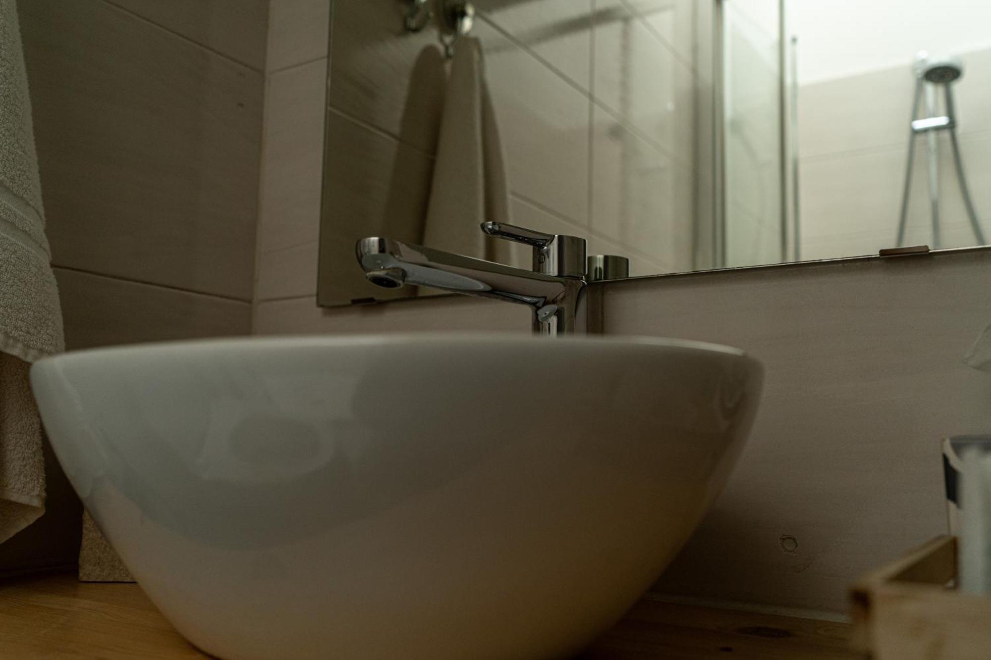 Mansarda Di Nolo-mm Pasteur-red Line Apartment