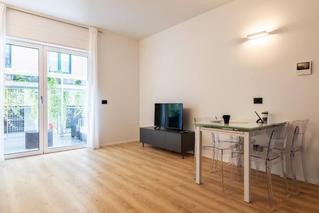 Appartamento Emotichome 8 E 9 Flexyrent Studio Milano