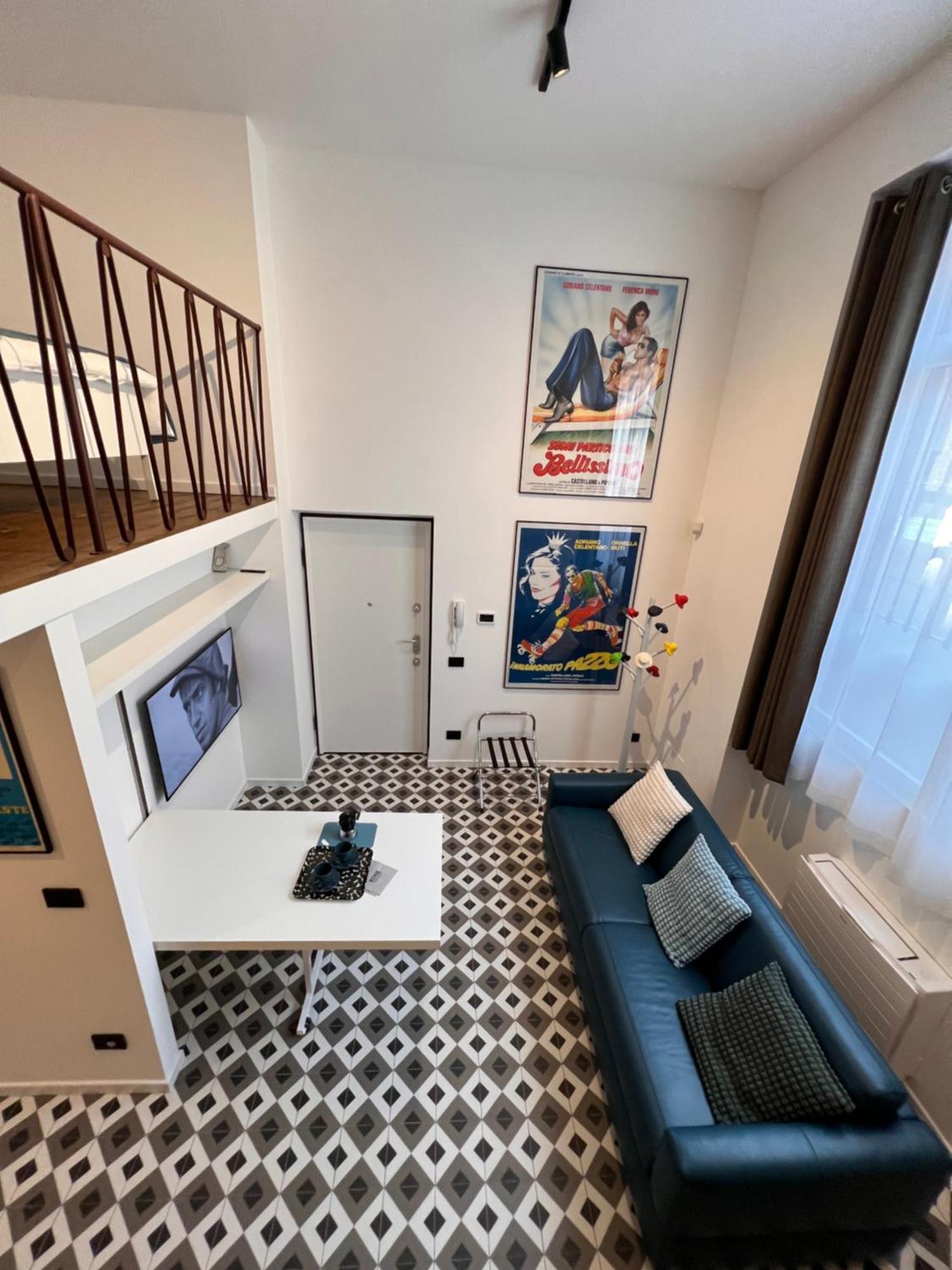 Apartment Legacy Of Milan, A Stylish Mini Loft Milan