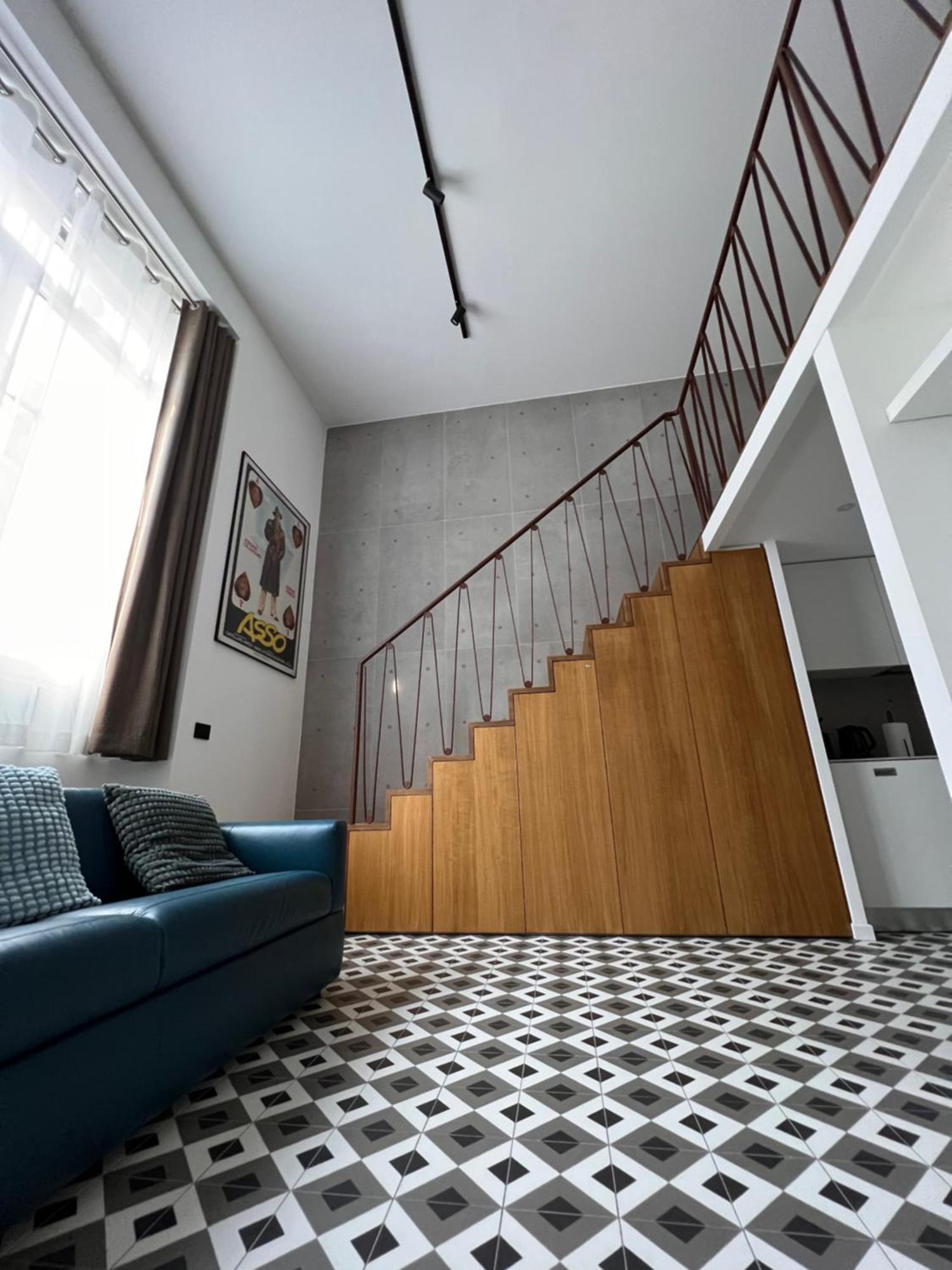 Legacy Of Milan, A Stylish Mini Loft Apartment Milan