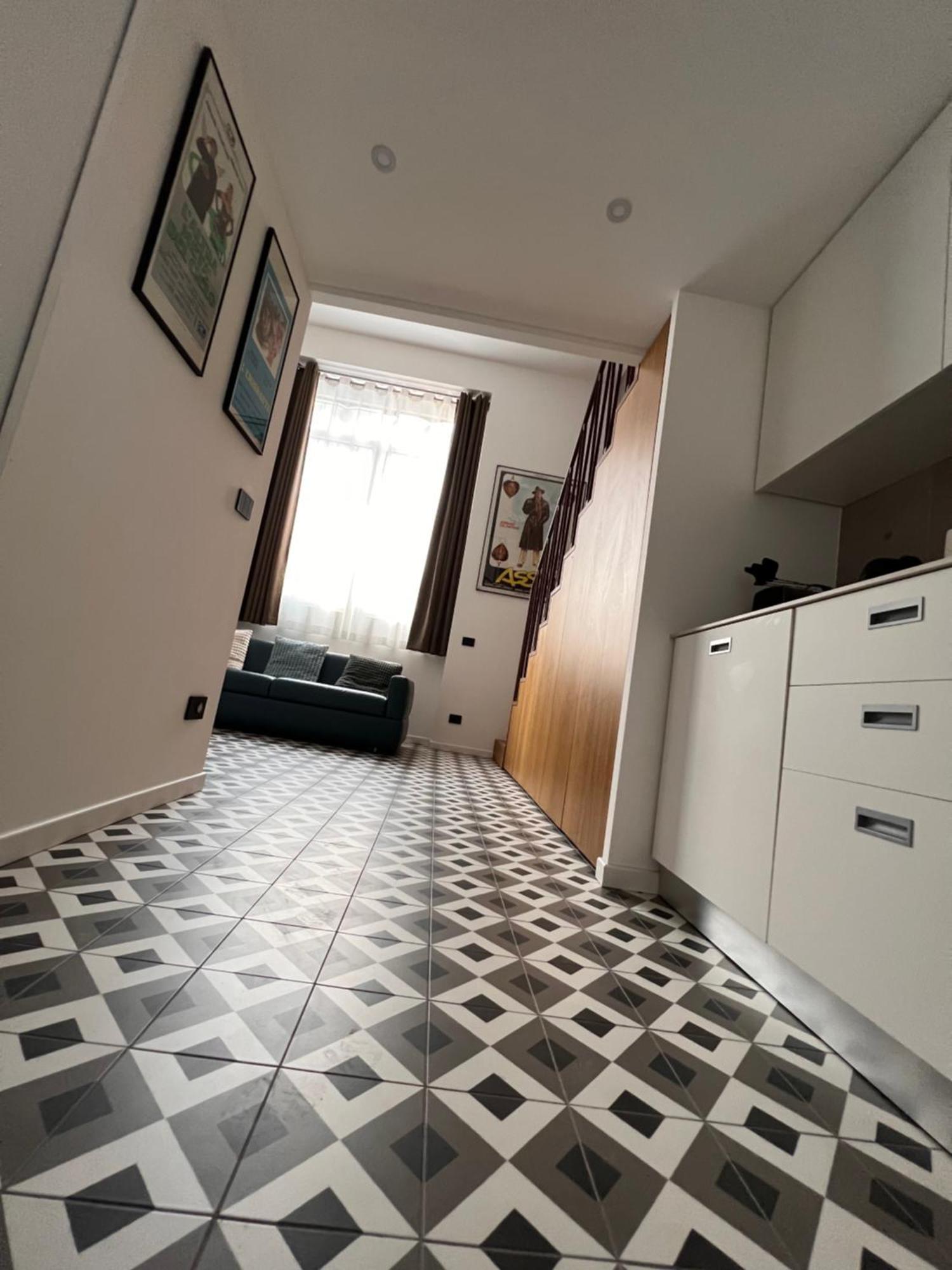 Legacy Of Milan, A Stylish Mini Loft Apartment Milan