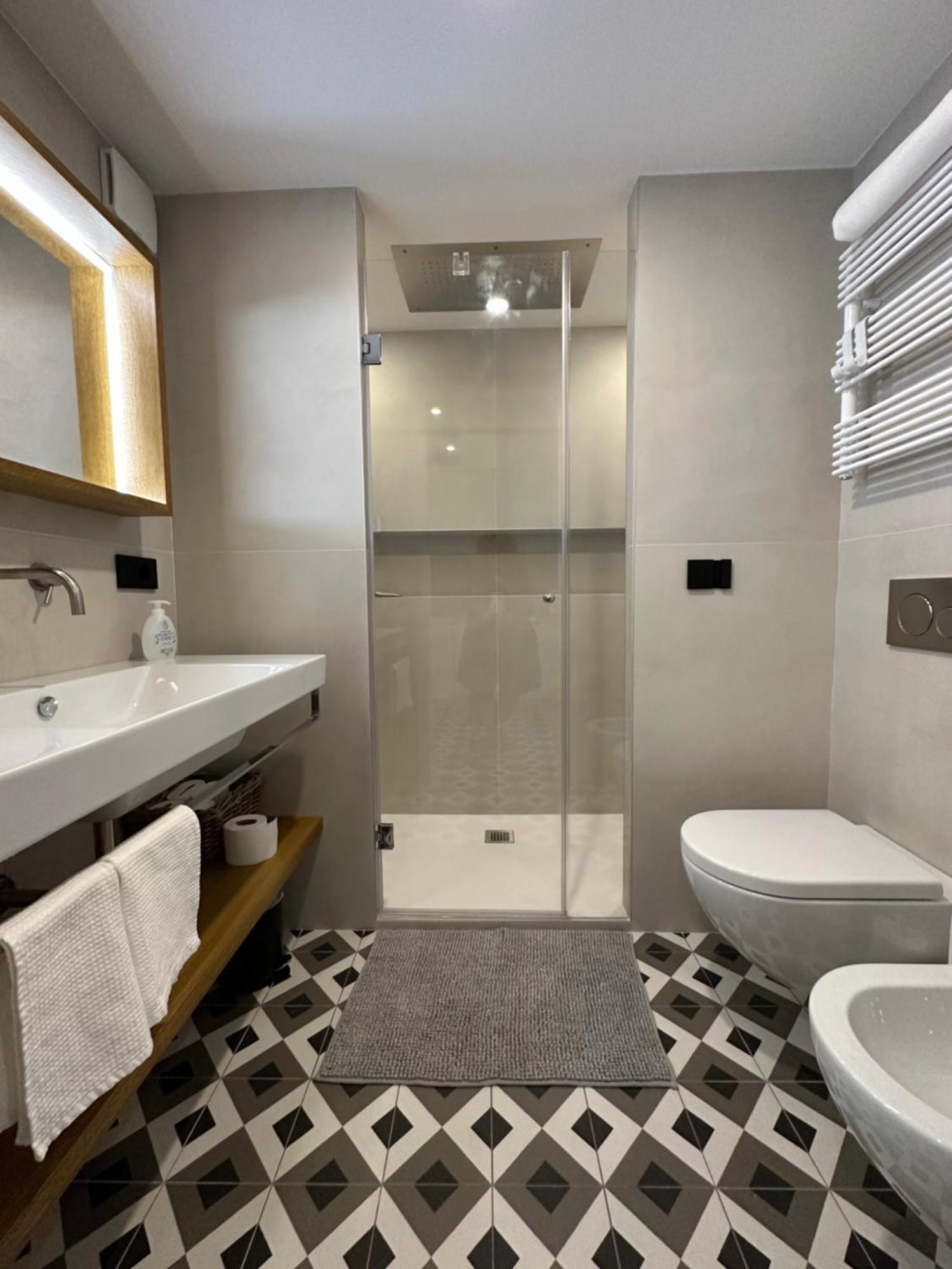 Legacy Of Milan, A Stylish Mini Loft Apartment Milan