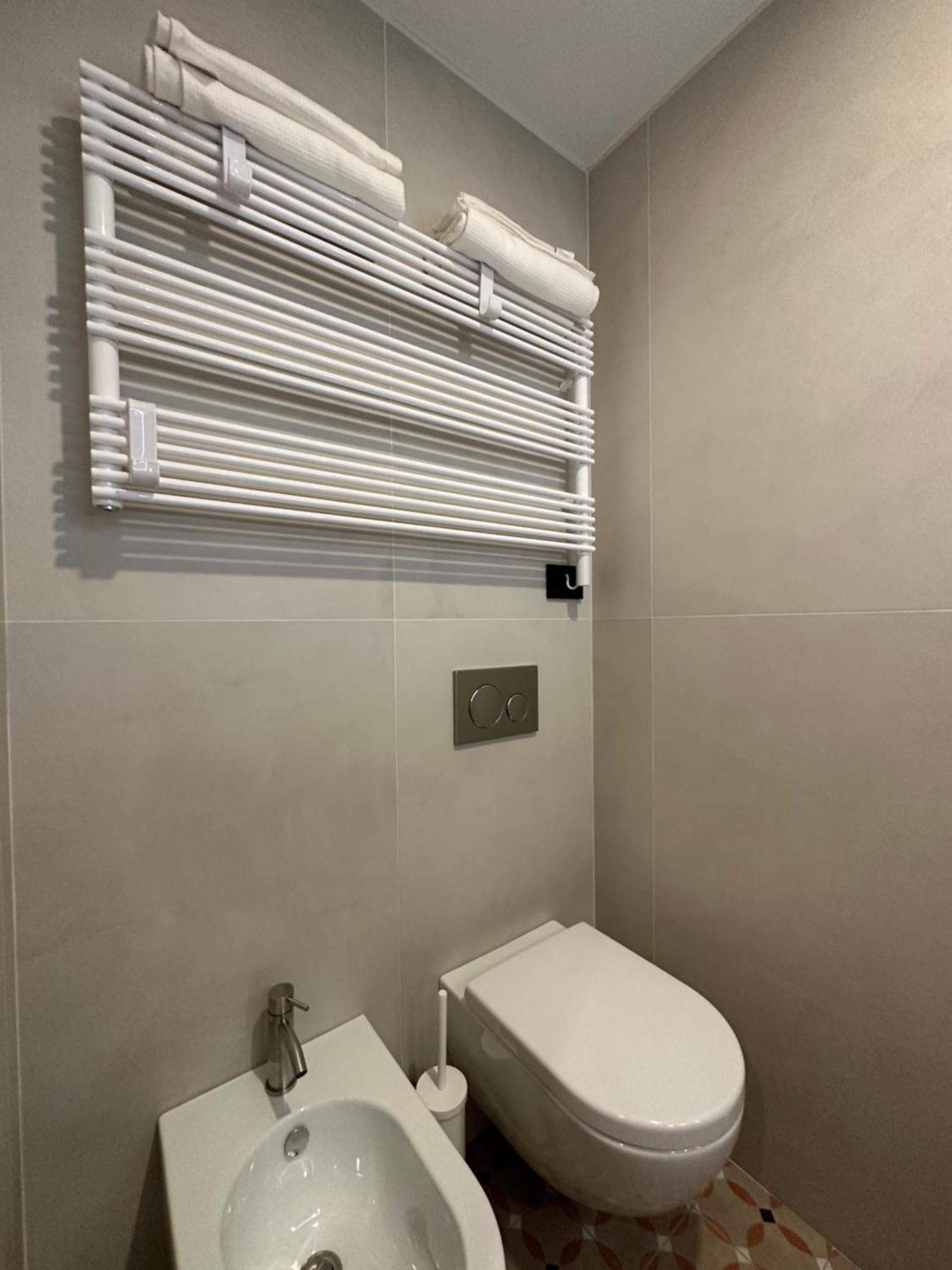 Flavors Of Milan, A Stylish Mini Loft Apartment *