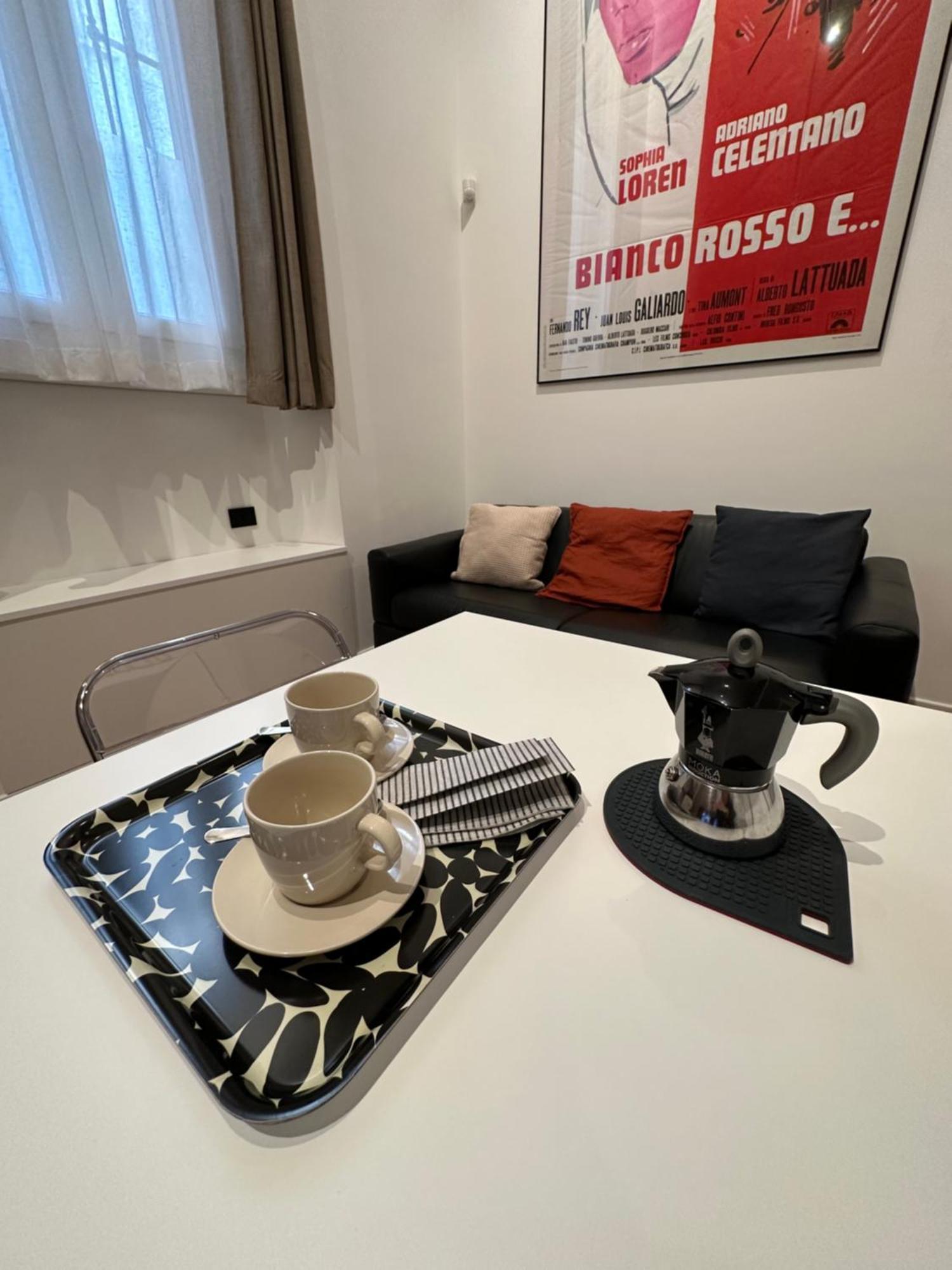 Flavors Of Milan, A Stylish Mini Loft Mailand