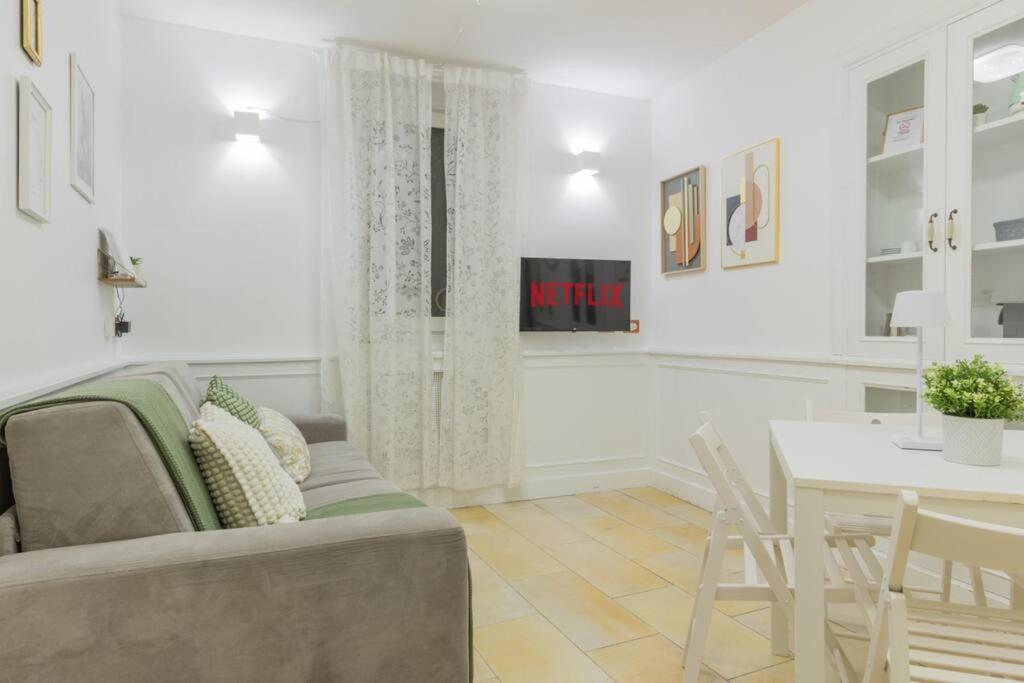 Appartamento Duomo - Montenapoleone, Comfort & Wi-fi