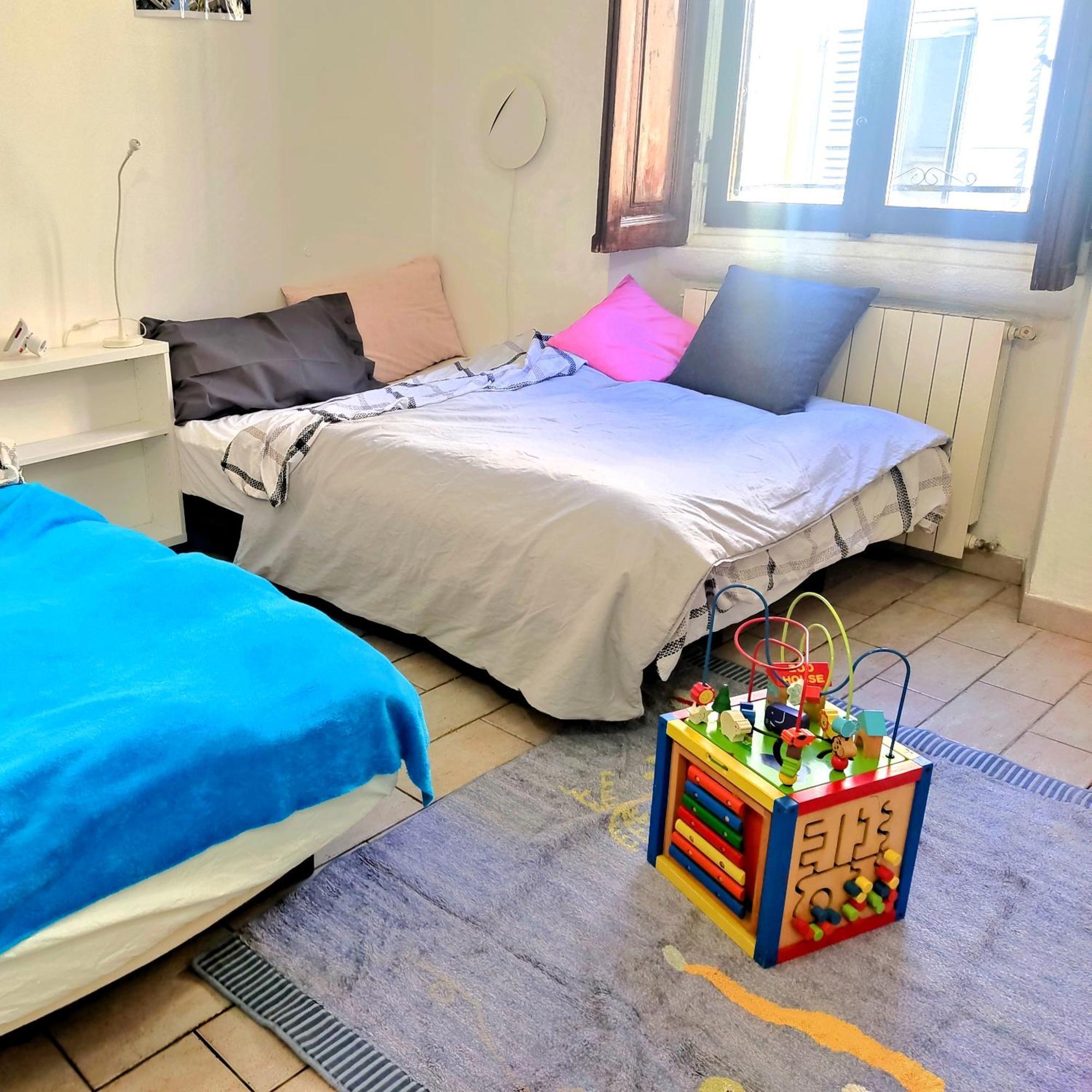 Isola Di Chinatown Bilocale Storico Nel Cuore Di Milano, Comfort E Stile Autentico Con 3 Letti Extra Large Leilighet Milano