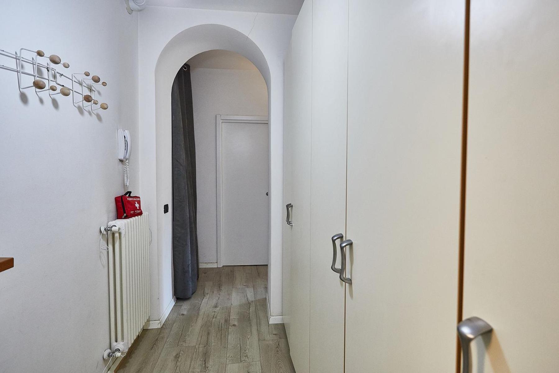 Apartment Elegant In Moscova Centro