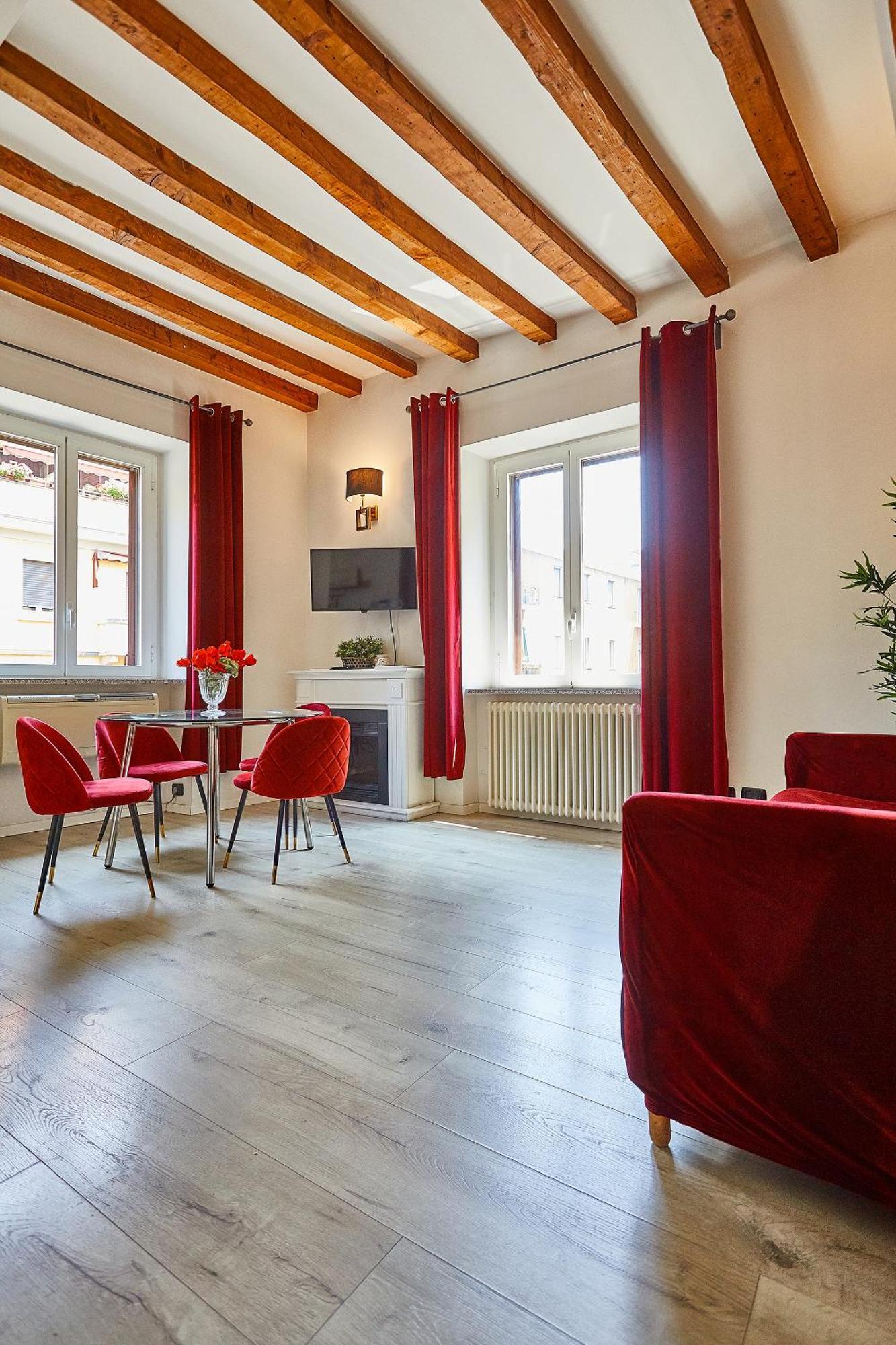 Apartment Elegant In Moscova Centro Milan