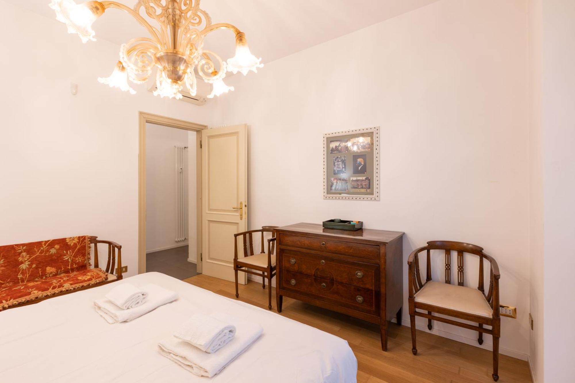 Apartment A Due Passi Dal Duomo