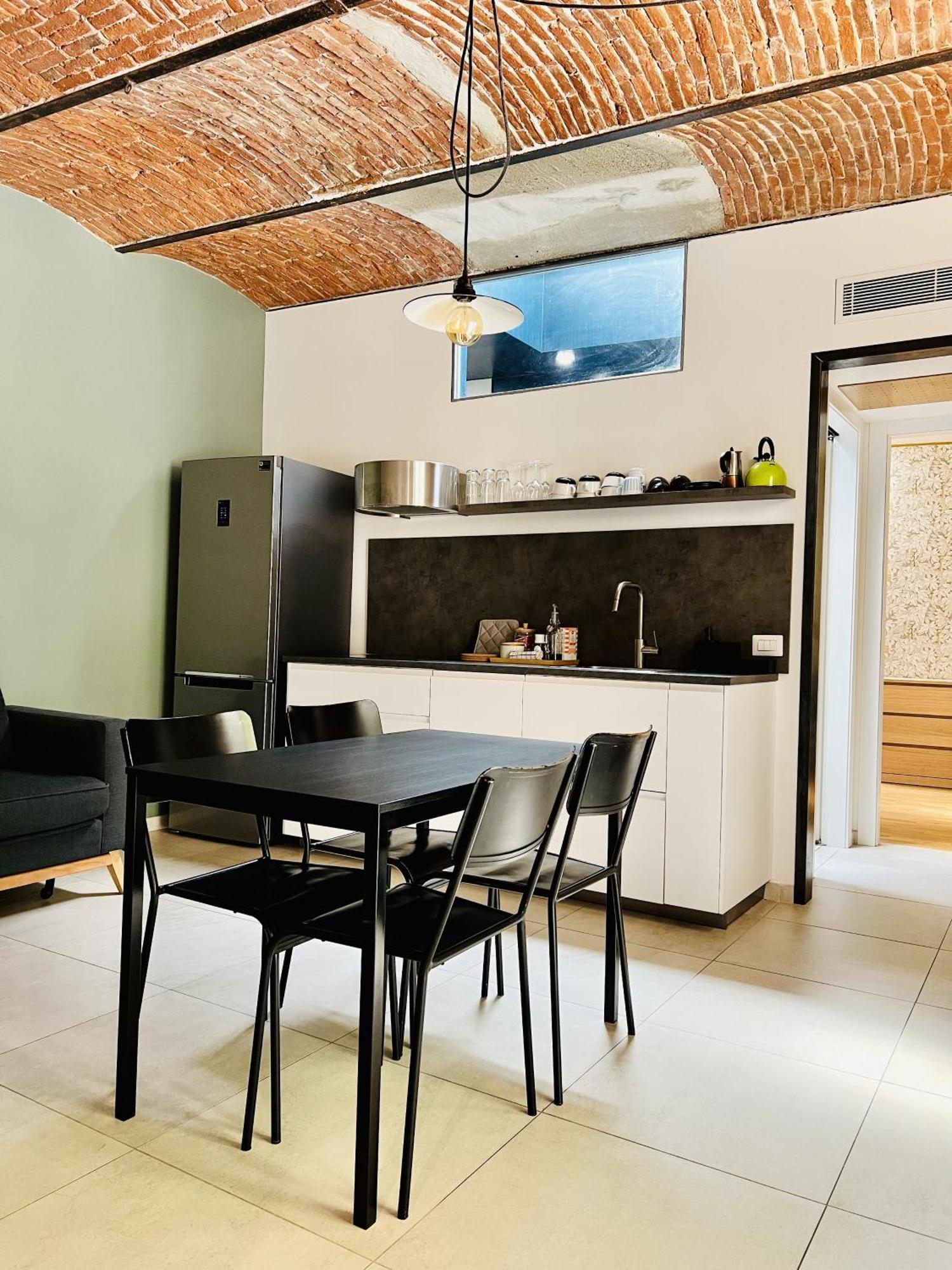 Bilocale Su Corte Milanese * Milan