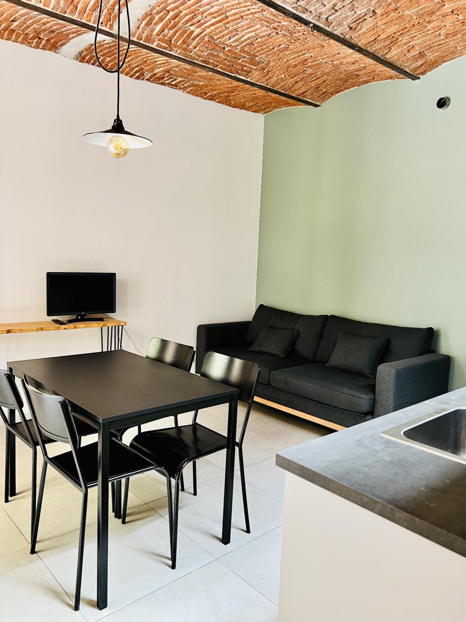 Apartment Bilocale Su Corte Milanese *