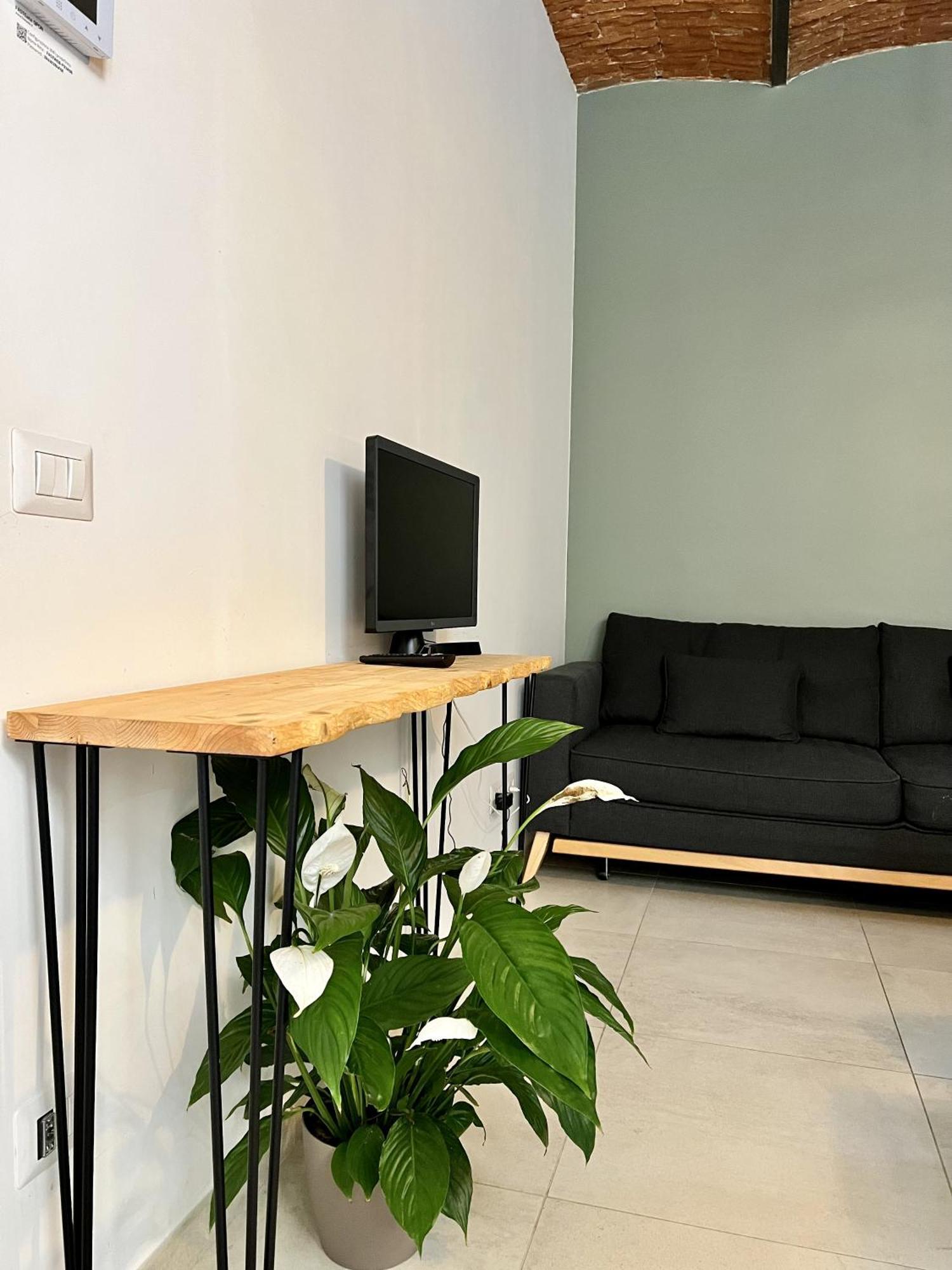 Apartment Bilocale Su Corte Milanese *