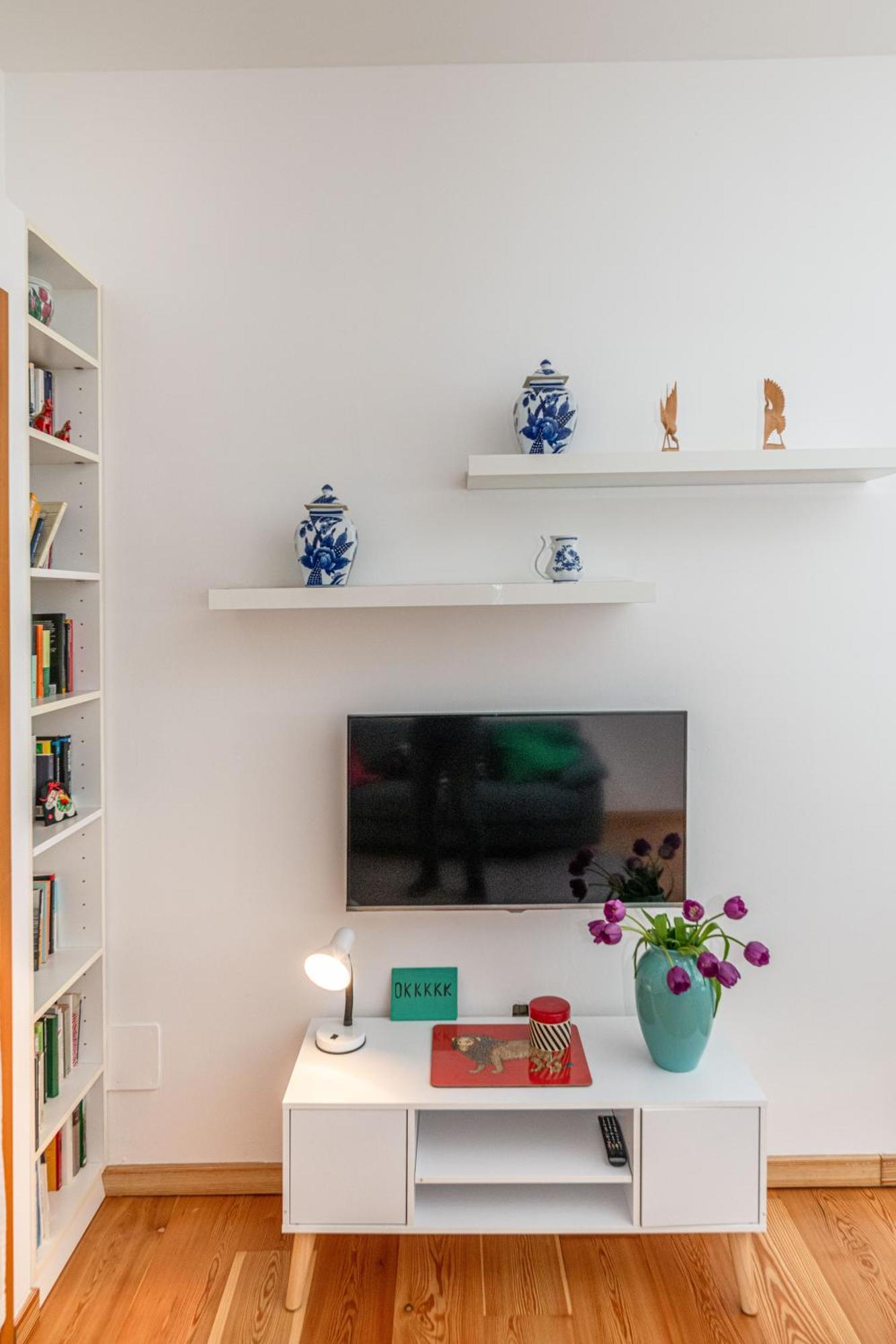 Quiet House In A Lively Area! Appartamento