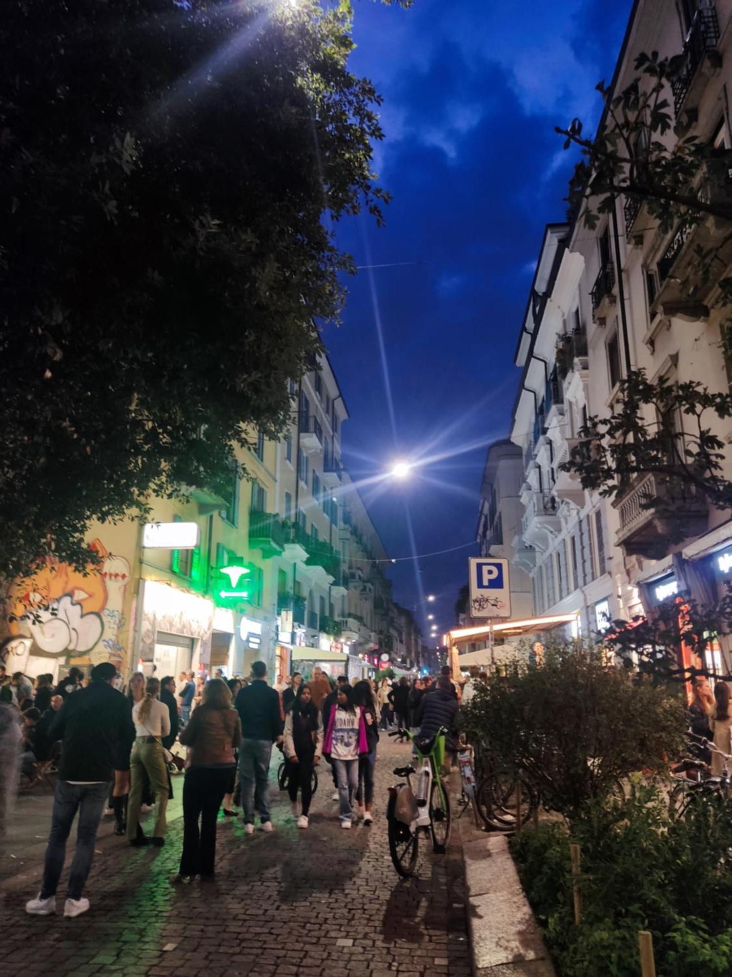 Leilighet Isola Di Chinatown Bilocale Storico Nel Cuore Di Milano, Comfort E Stile Autentico Con 3 Letti Extra Large