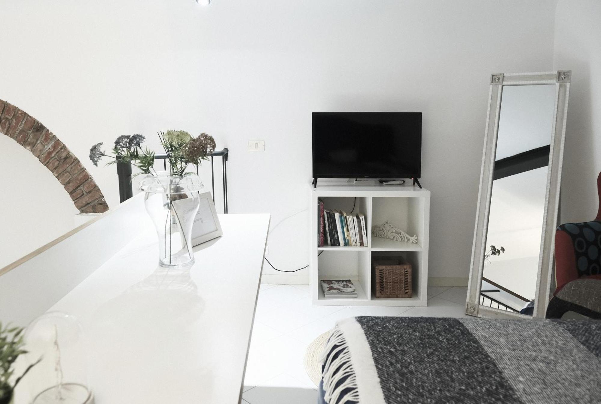 Comecasa Grazioso Loft In Crocetta Near Mangiagalli Lejlighed