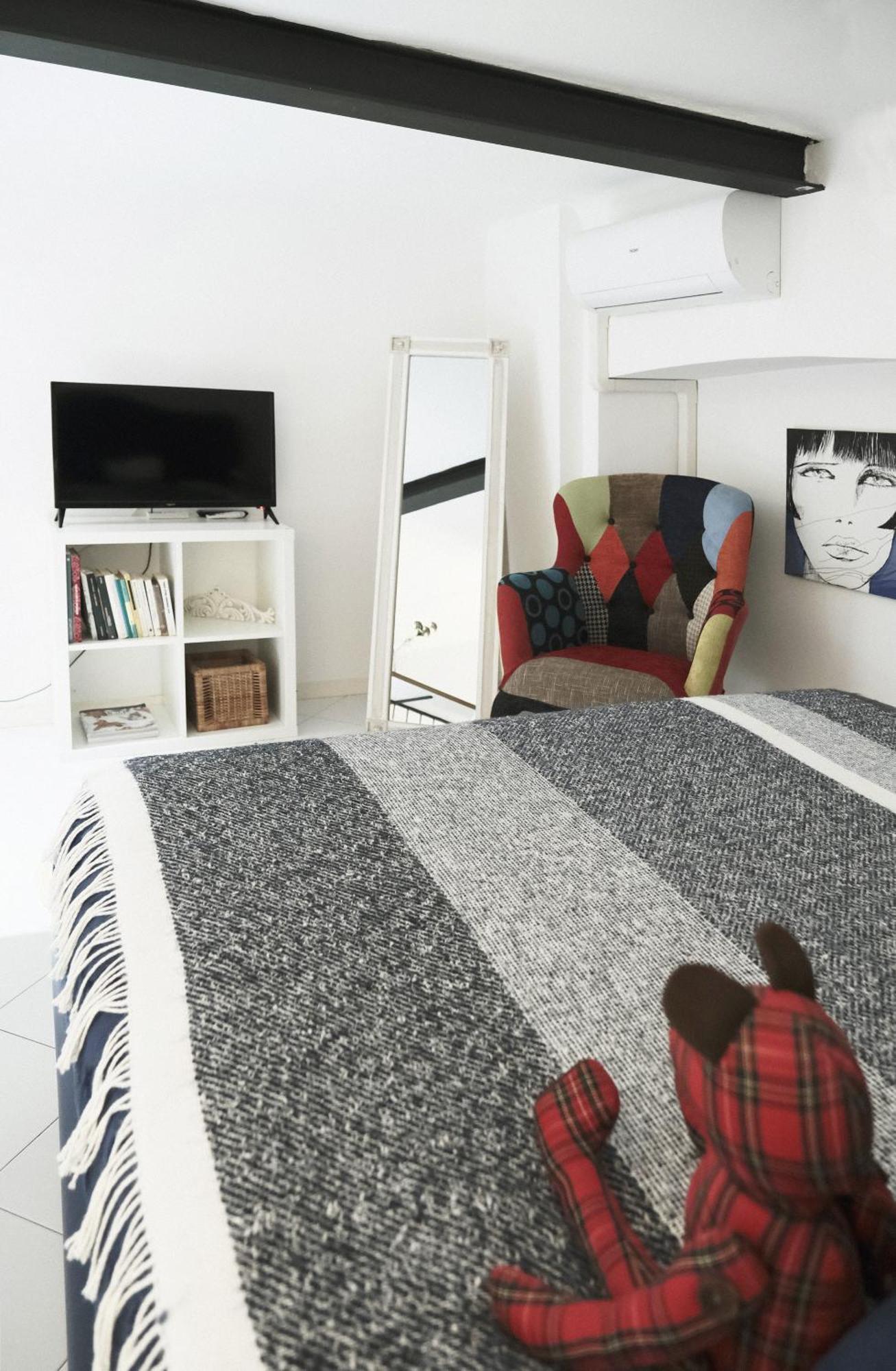 Comecasa Grazioso Loft In Crocetta Near Mangiagalli Lejlighed *