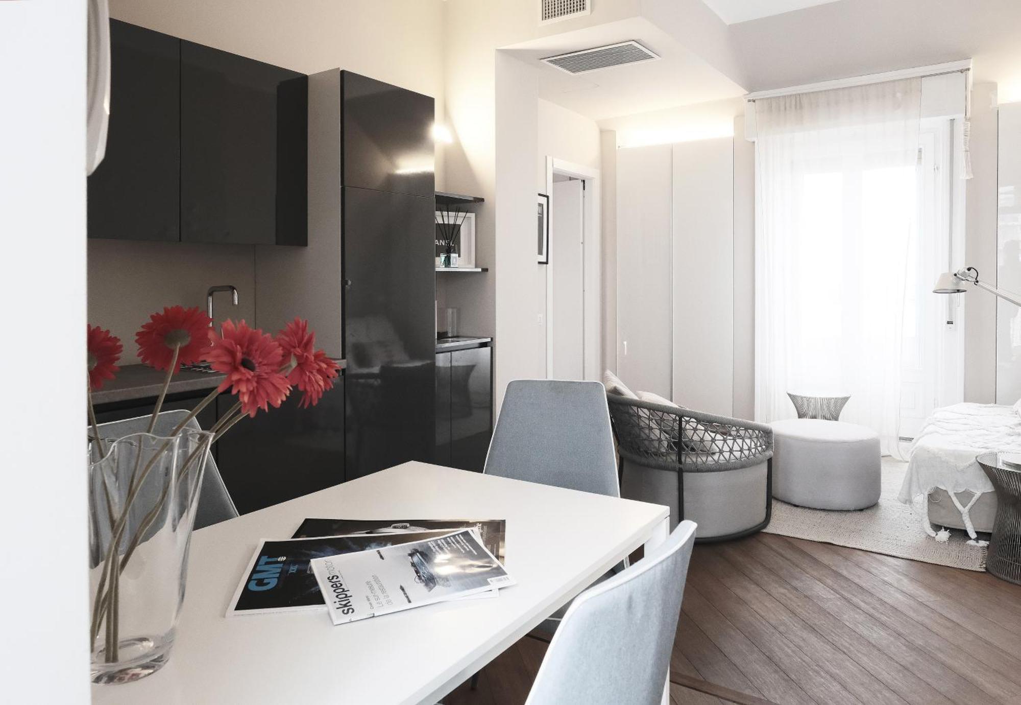 Comecasa Attic With Duomo View Milaan
