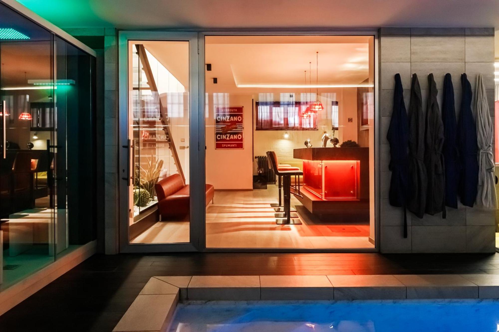 N18 Luxury Boutique With A Private Pool & Spa *