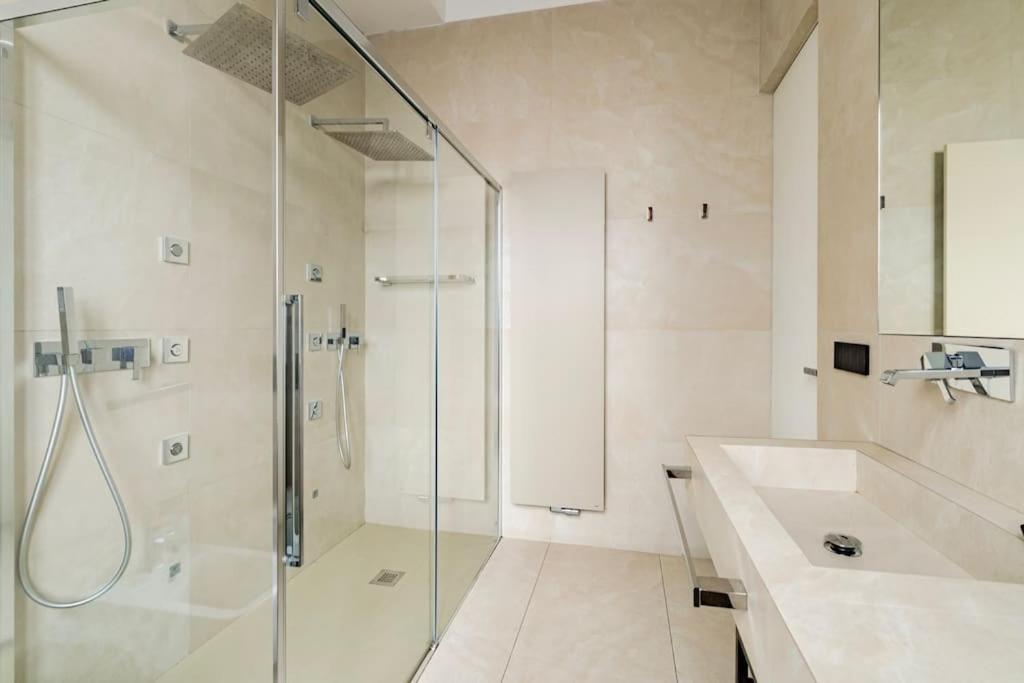 N18 Luxury Boutique With A Private Pool & Spa *