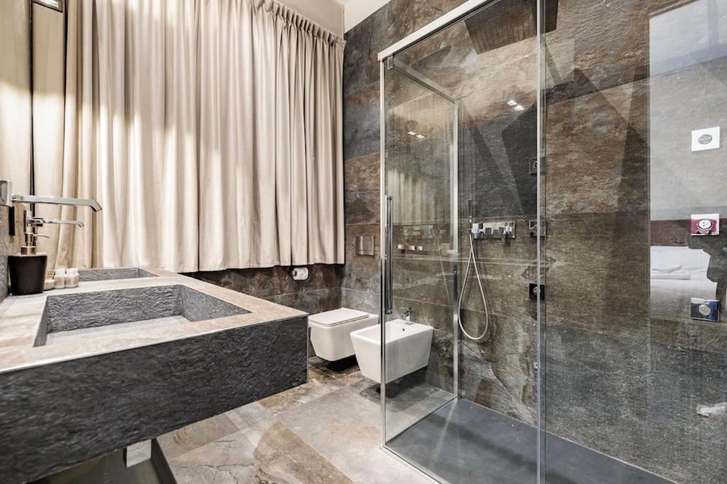 N18 Luxury Boutique With A Private Pool & Spa