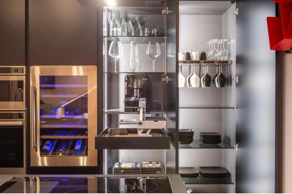 Lejlighed N18 Luxury Boutique With A Private Pool & Spa Milano