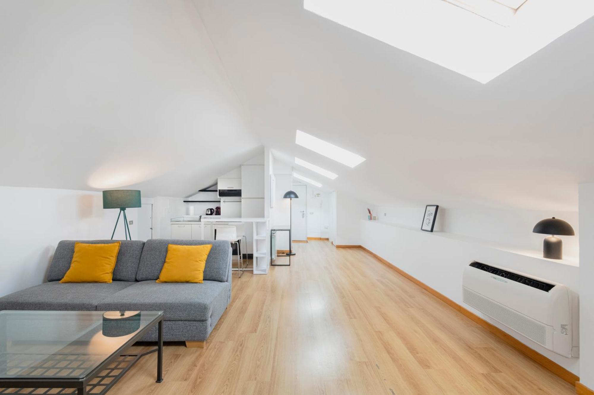 Relstay - Arco Della Pace - Sunny Loft