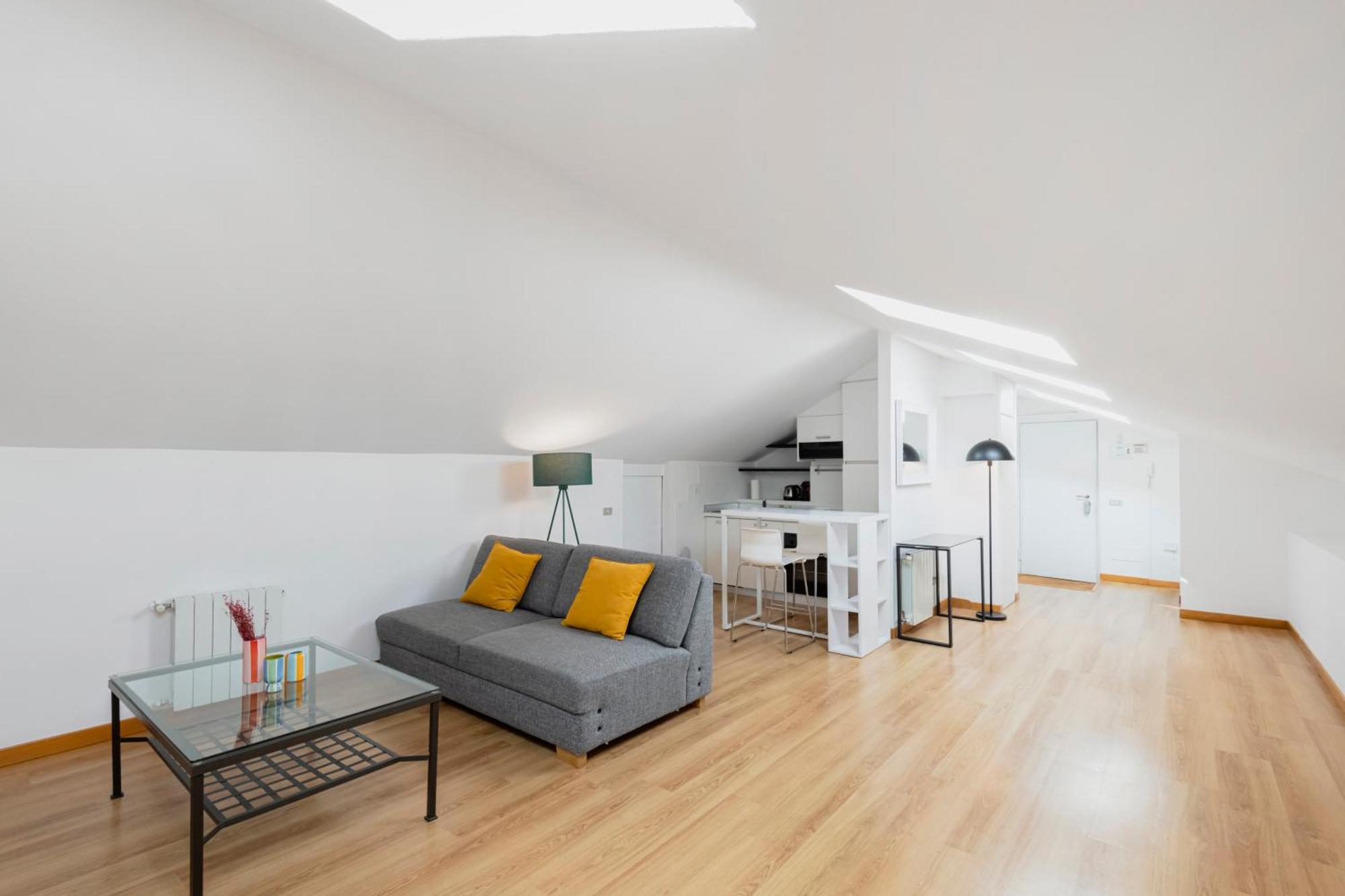Relstay - Arco Della Pace - Sunny Loft *