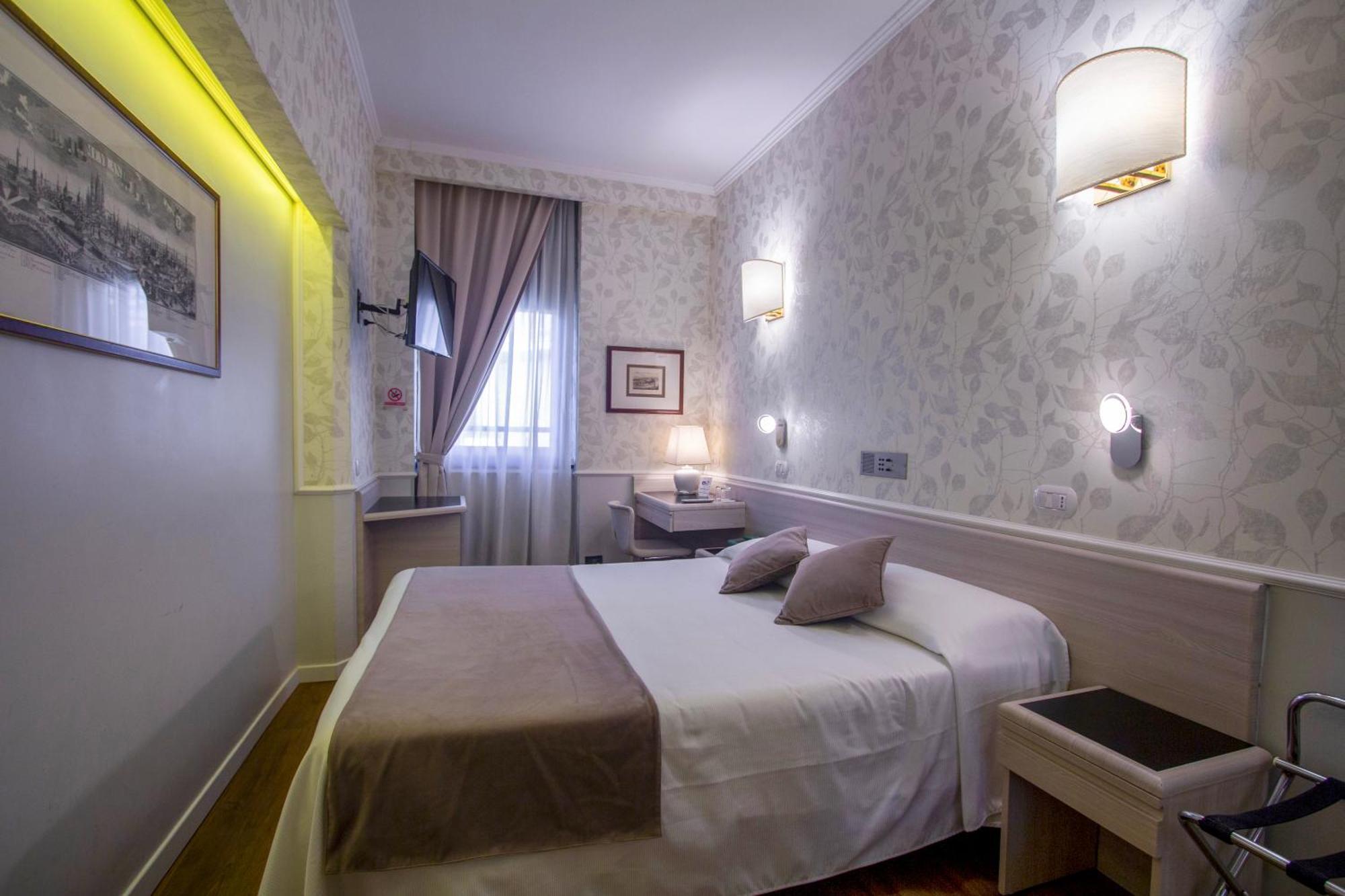 Flora 3* Milano