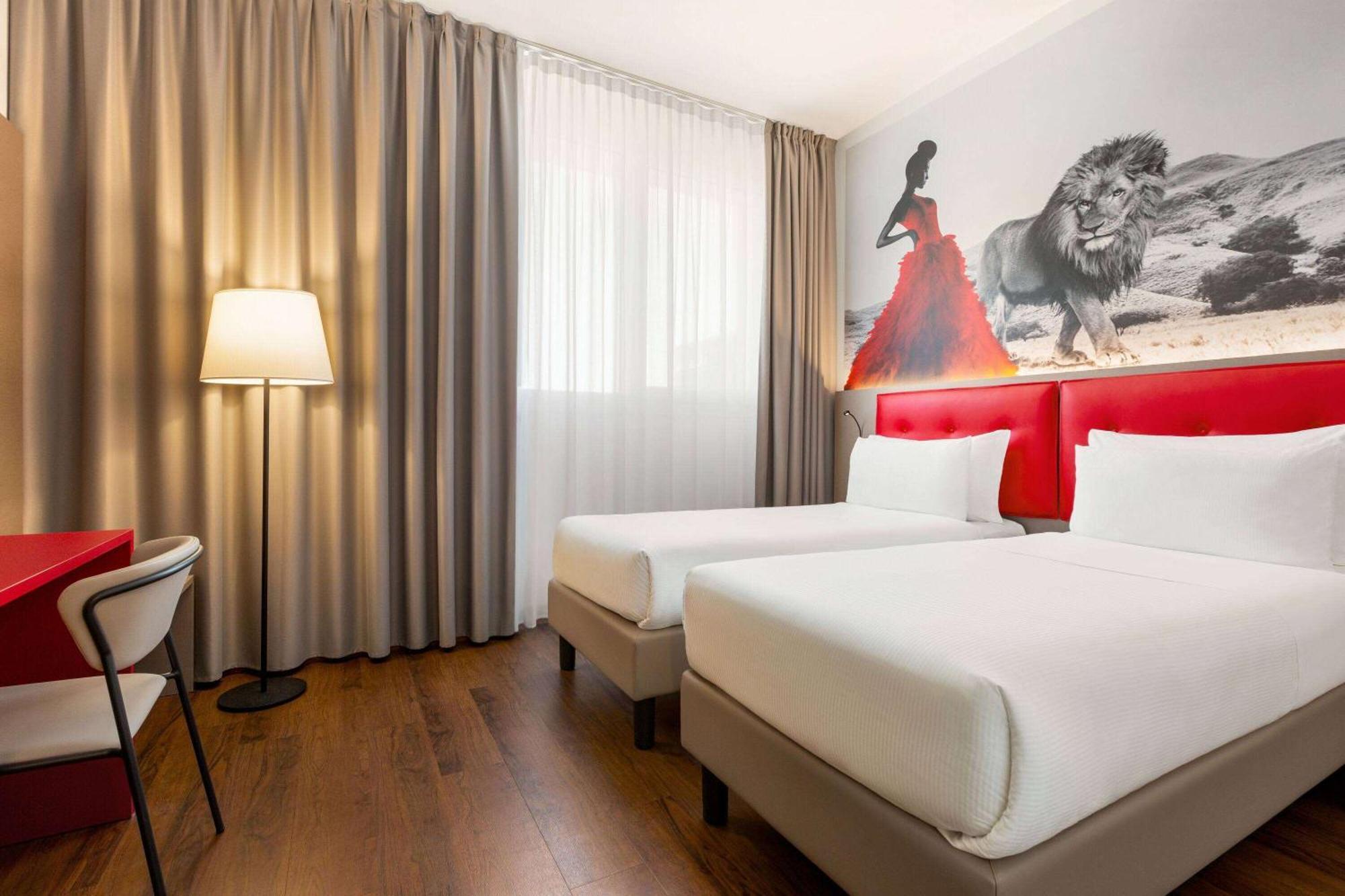 Amedia Hotel 4*