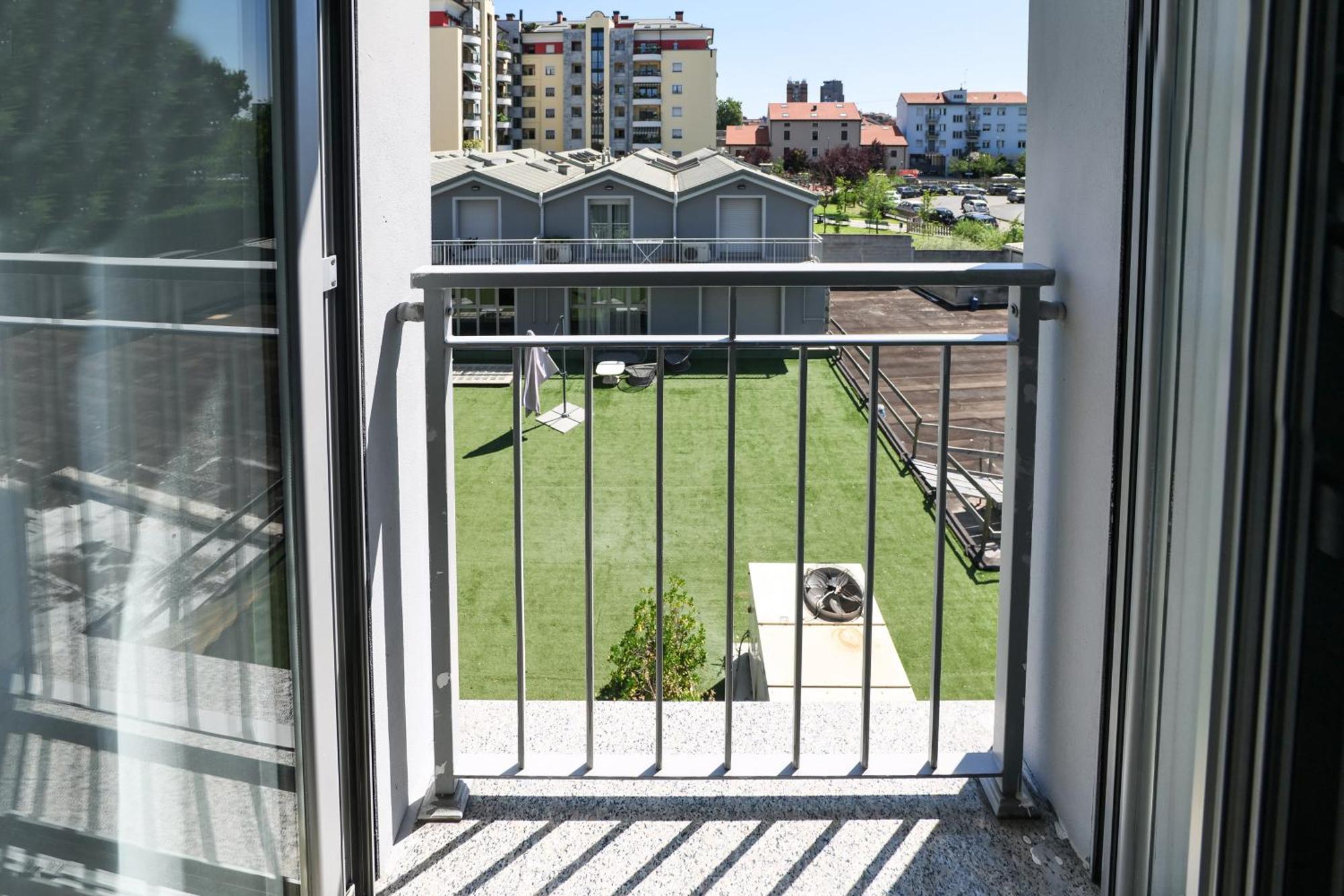 Primopiano - Bonomi Apartment