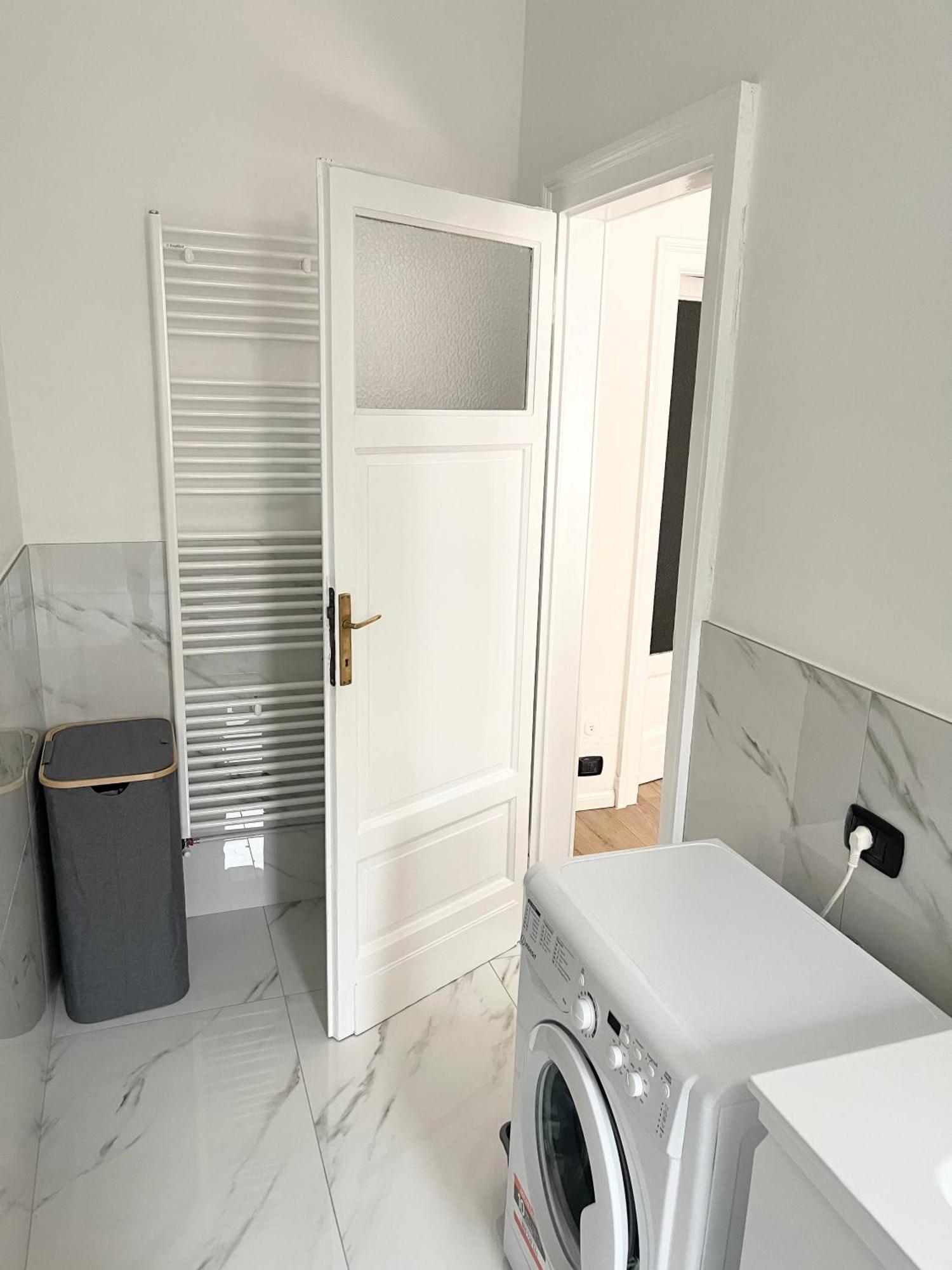 Appartement Ampio Bilocale Zona Navigli *