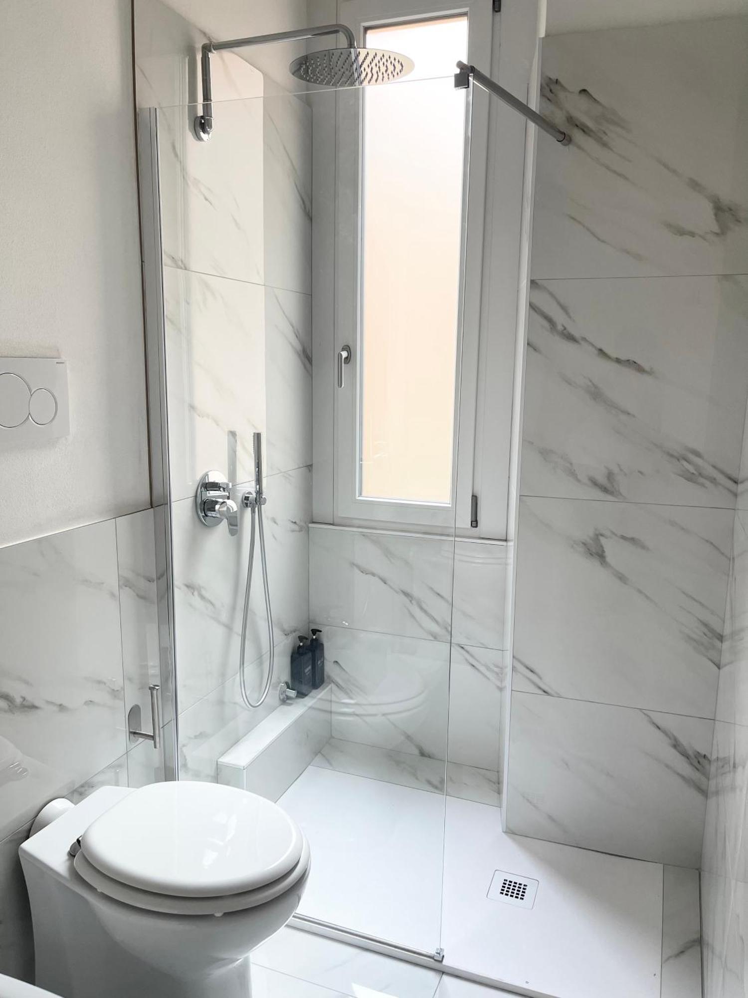 Ampio Bilocale Zona Navigli Appartement *