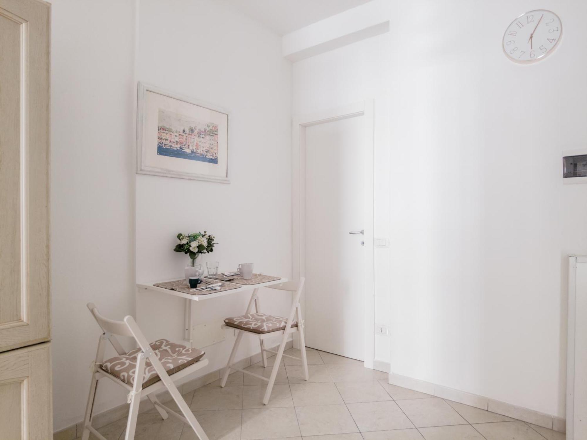 Nicole's Appartament-a 15 Min Dal Duomo Apartment Mailand