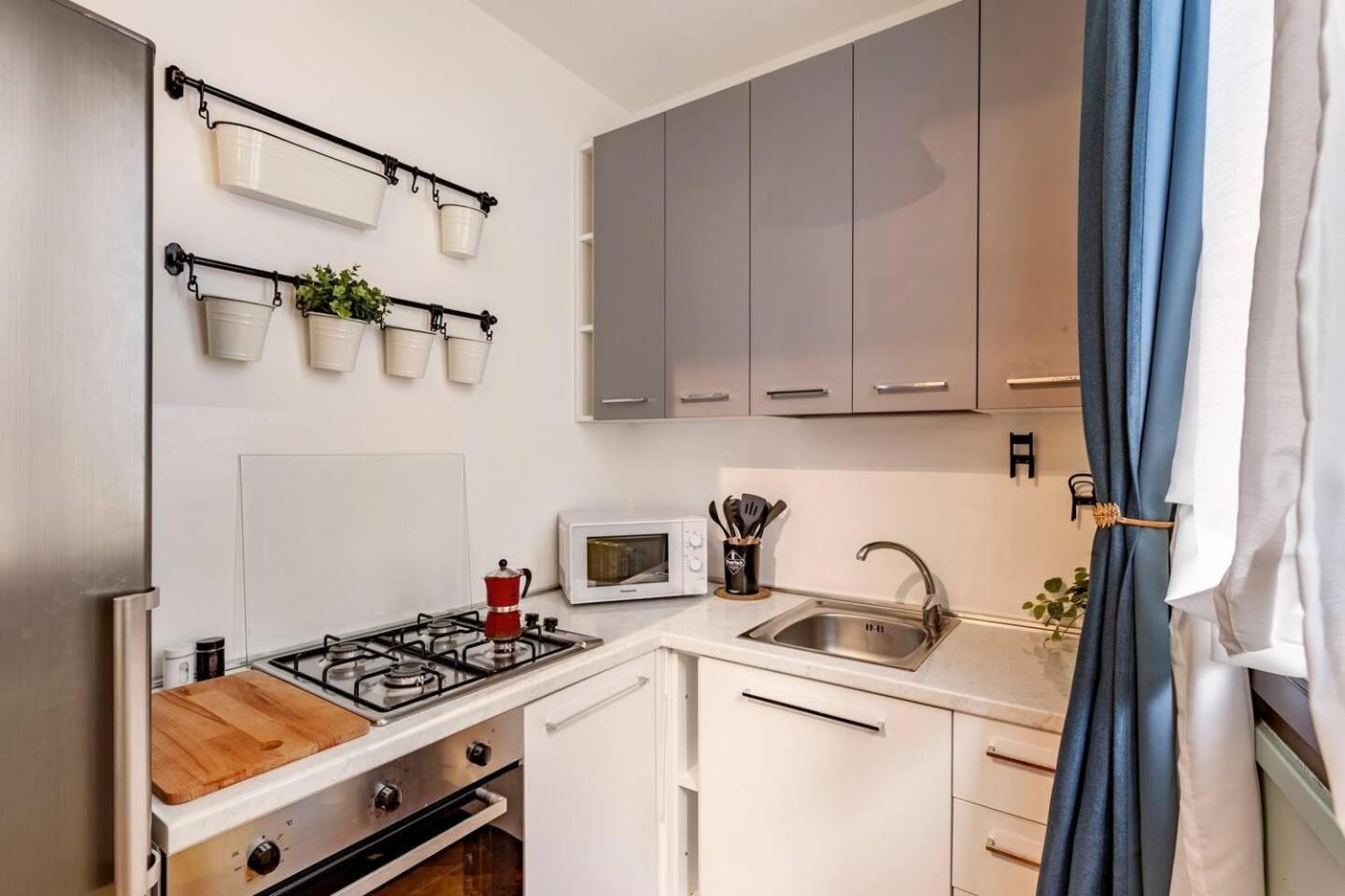 Holiday home Design With Parking Navigli Area Milan