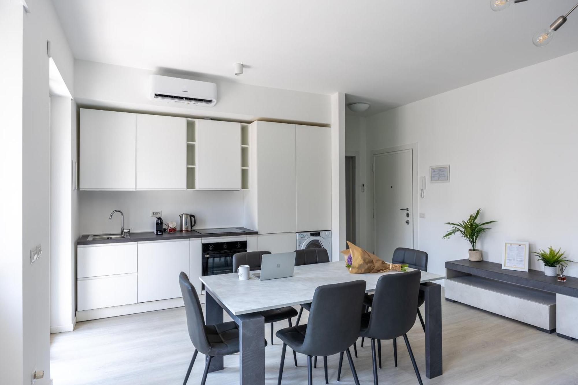 Duomo - 6 Stops From Duomo, 5min From Station, Ac, Netflix, Apartment Mailand