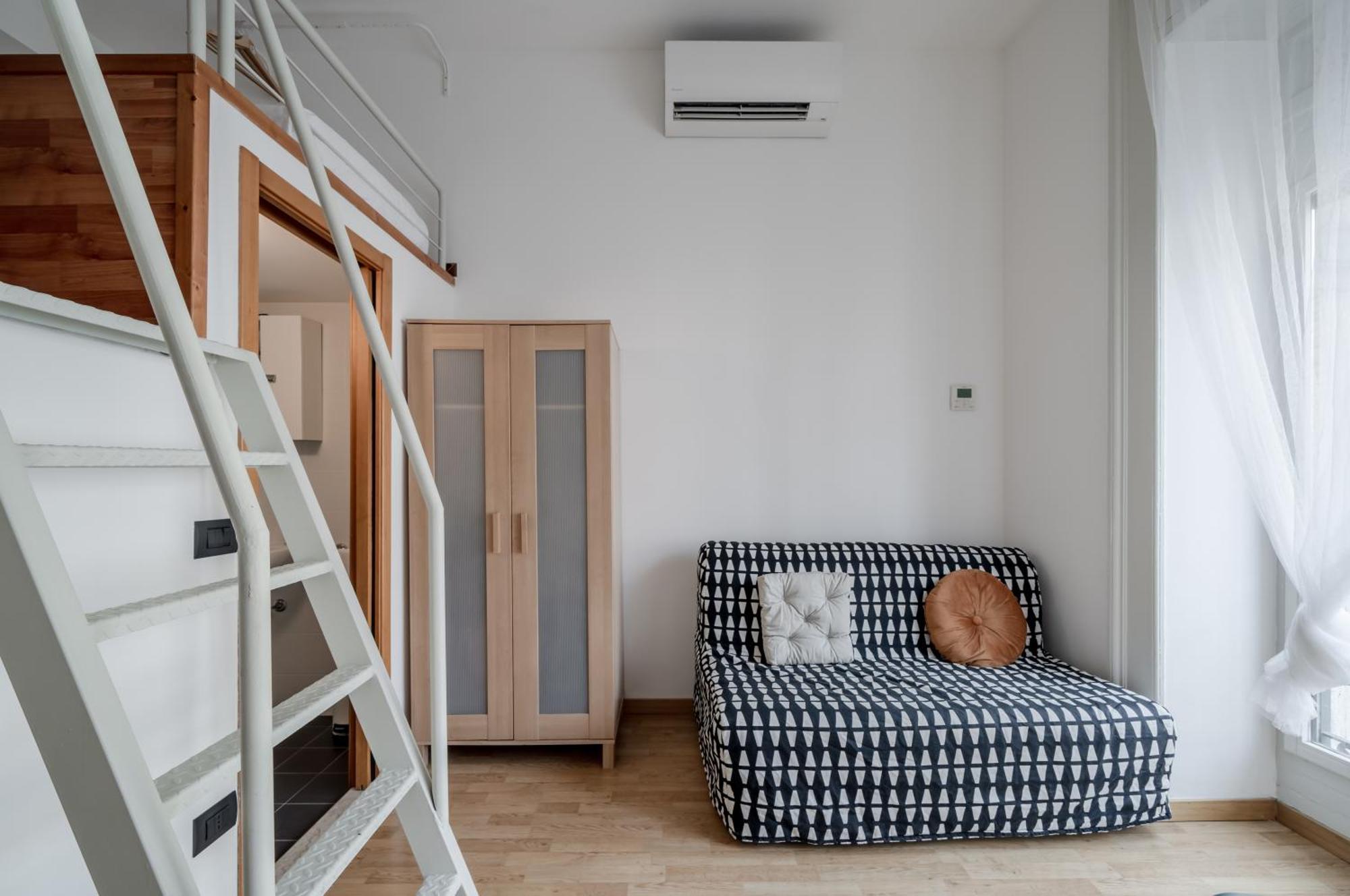 Magenta Long Let Apts Mailand