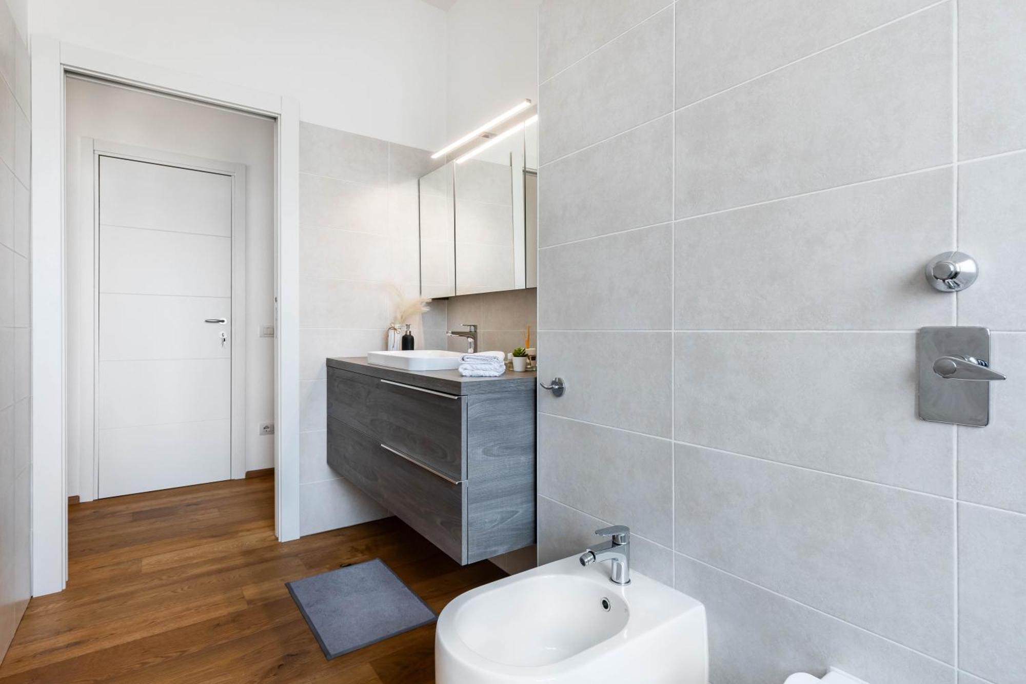 Luxury In Quadrilatero Della Moda - Brera Moscova Duomo Apartment Mailand