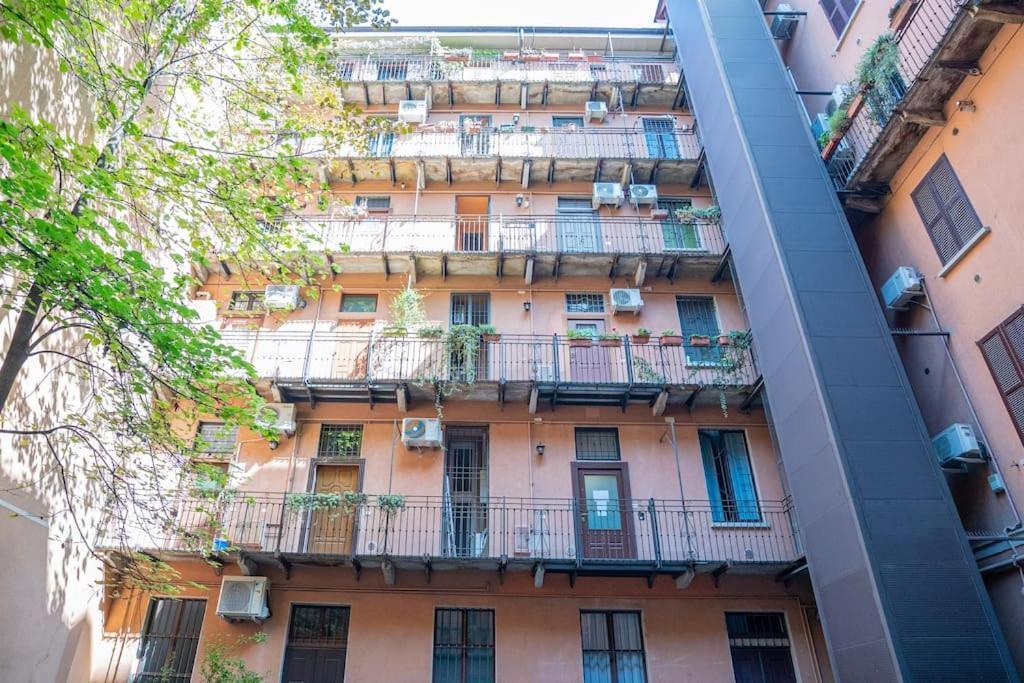 Bilocale Nel Cuore Di Moscova Appartamento