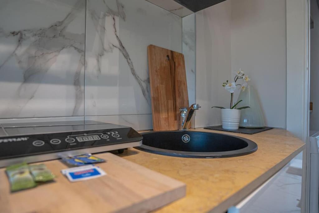 Singola Con Ac, Tv, Wi-fi E Cucina Milano